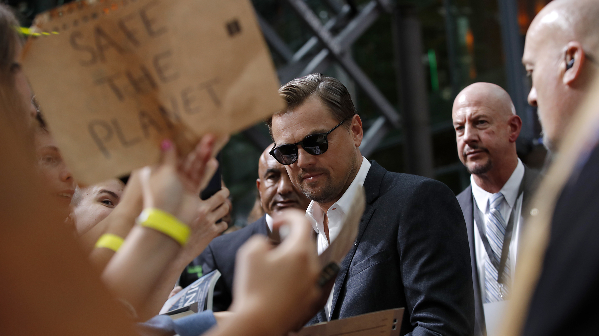 Leonardo DiCaprio es productor de documentales que ponen de relieve los problemas medioambientales por los que pasa el planeta y con los que está sumamente involucrado