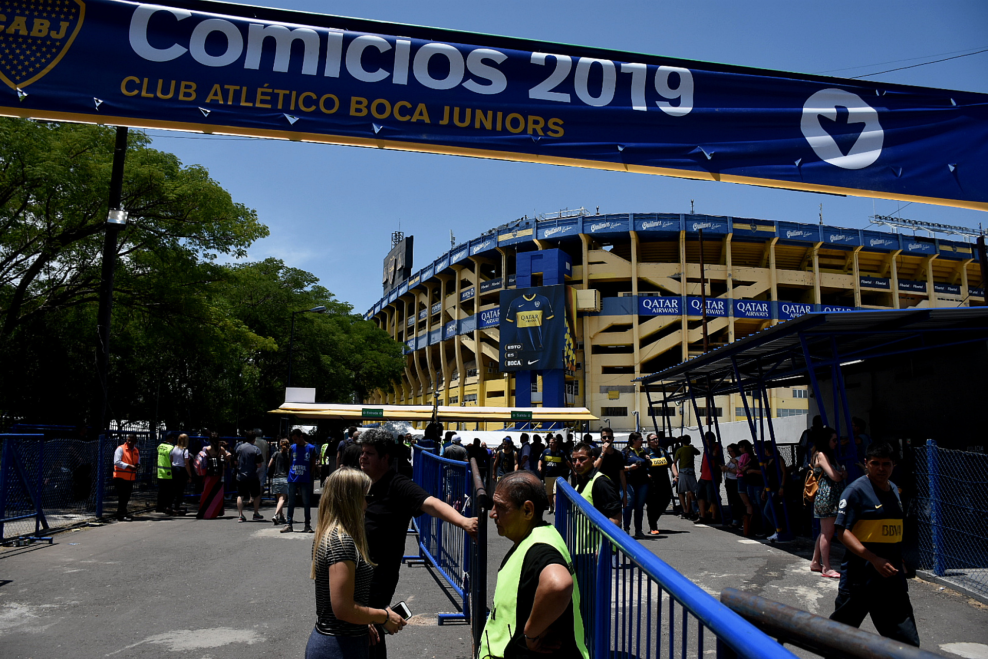 Las puertas de la institución abrieron a las 9 de la mañana para los hinchas