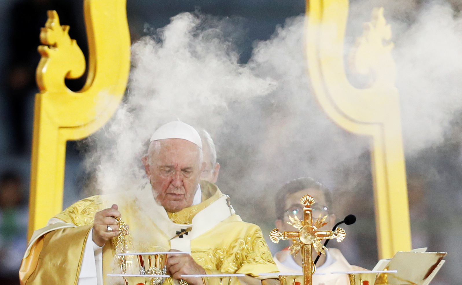 El Papa Francisco dirige la Santa Misa en el Estadio Nacional de Bangkok, Tailandia, el 21 de noviembre de 2019. (REUTERS / Soe Zeya Tun)
