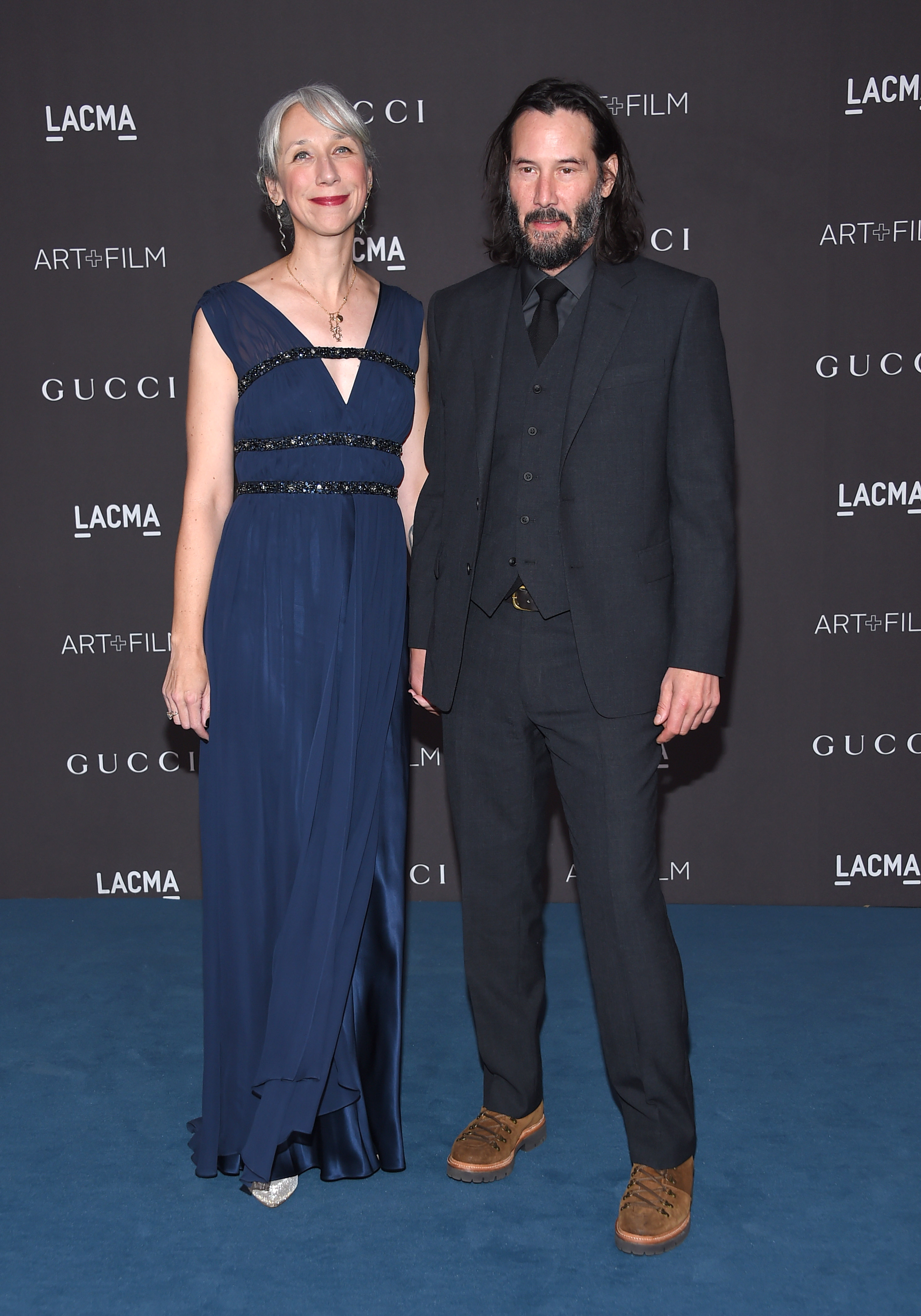 El actor acudió a la gala de Arte y Cine de LACMA de la mano de la pintora Alexandra Grant. Es su primera relación oficial desde la muerte de su ex novia, Jennifer Syme