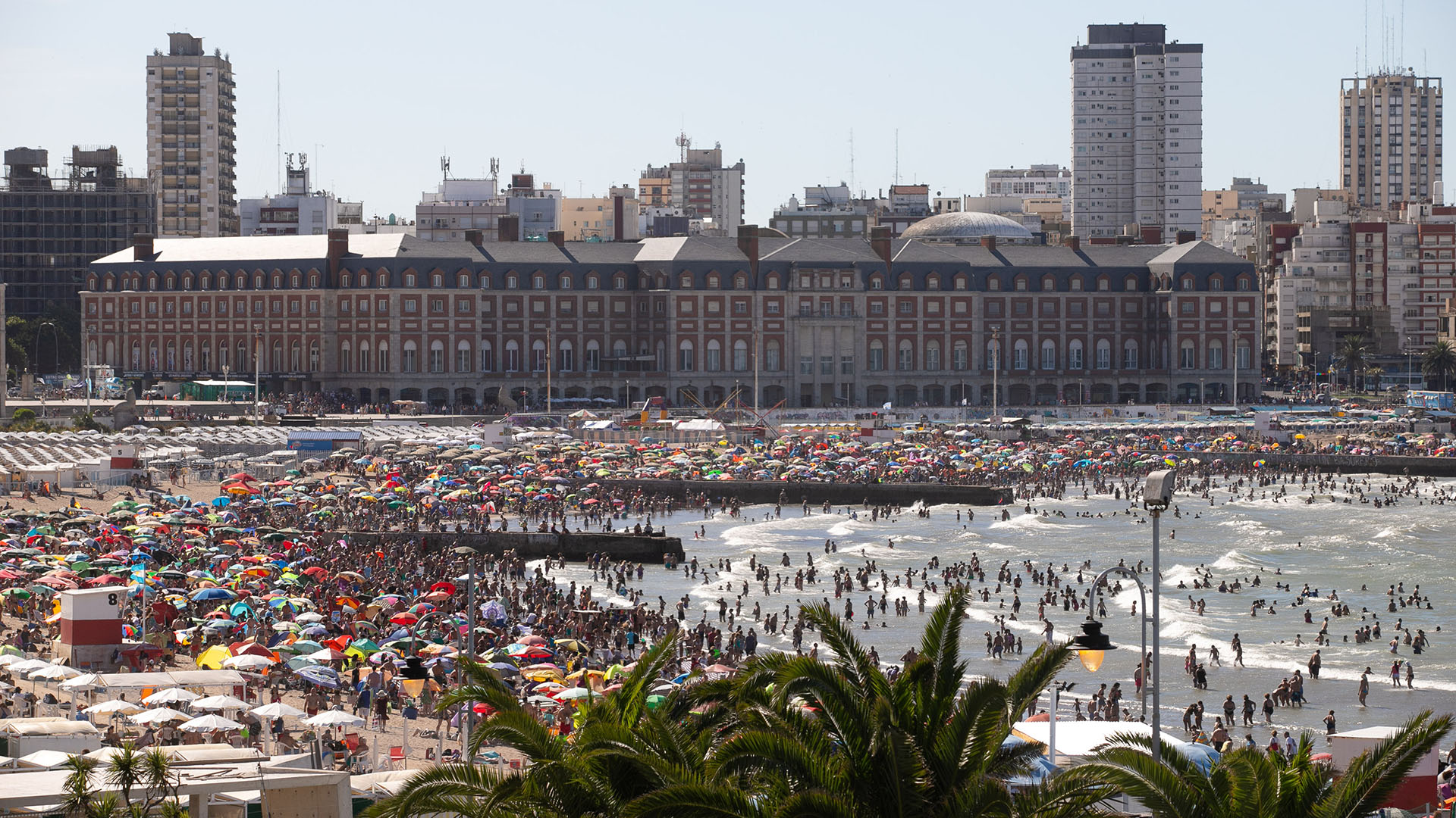 Mar del Plata espera a todos los turistas para celebrar su 145 aniversario