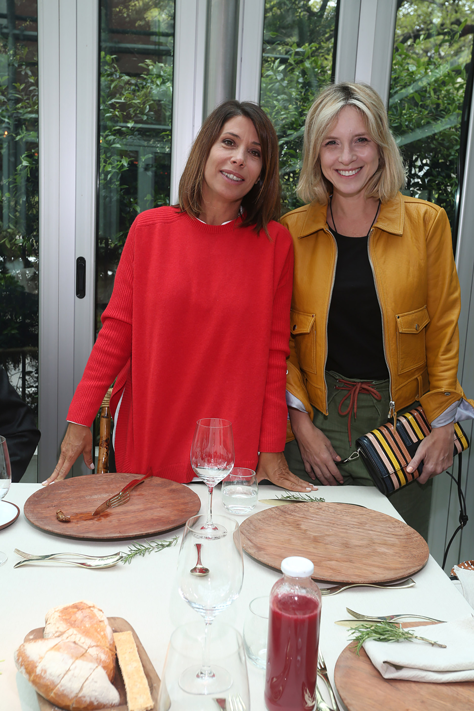 Dolores Cahen D'Anvers y Carla Peterson