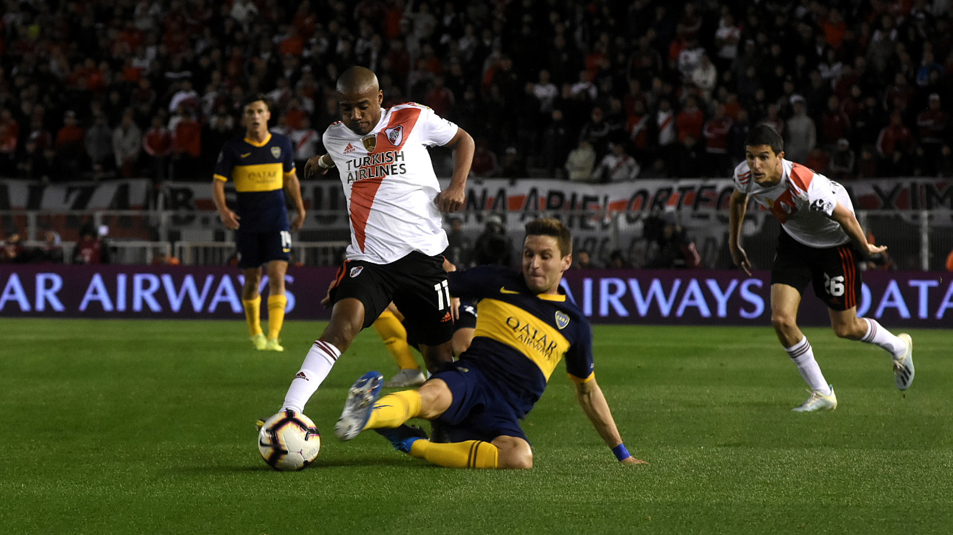 Nicolás de La Cruz escapa de la marca de Franco Soldano
