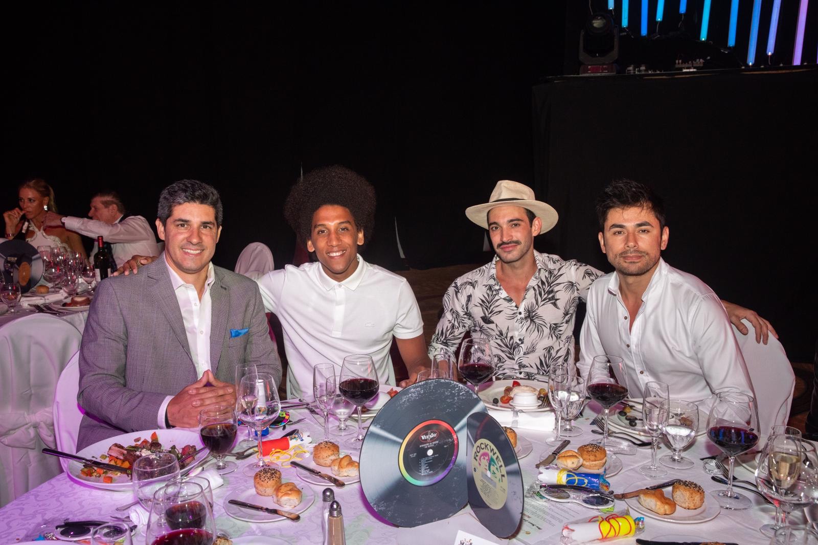Javier Azcurra, director y RRPP de Enjoy Punta del Este, junto a Emanuel García, Ignacio Sureda y Daniel Pacheco