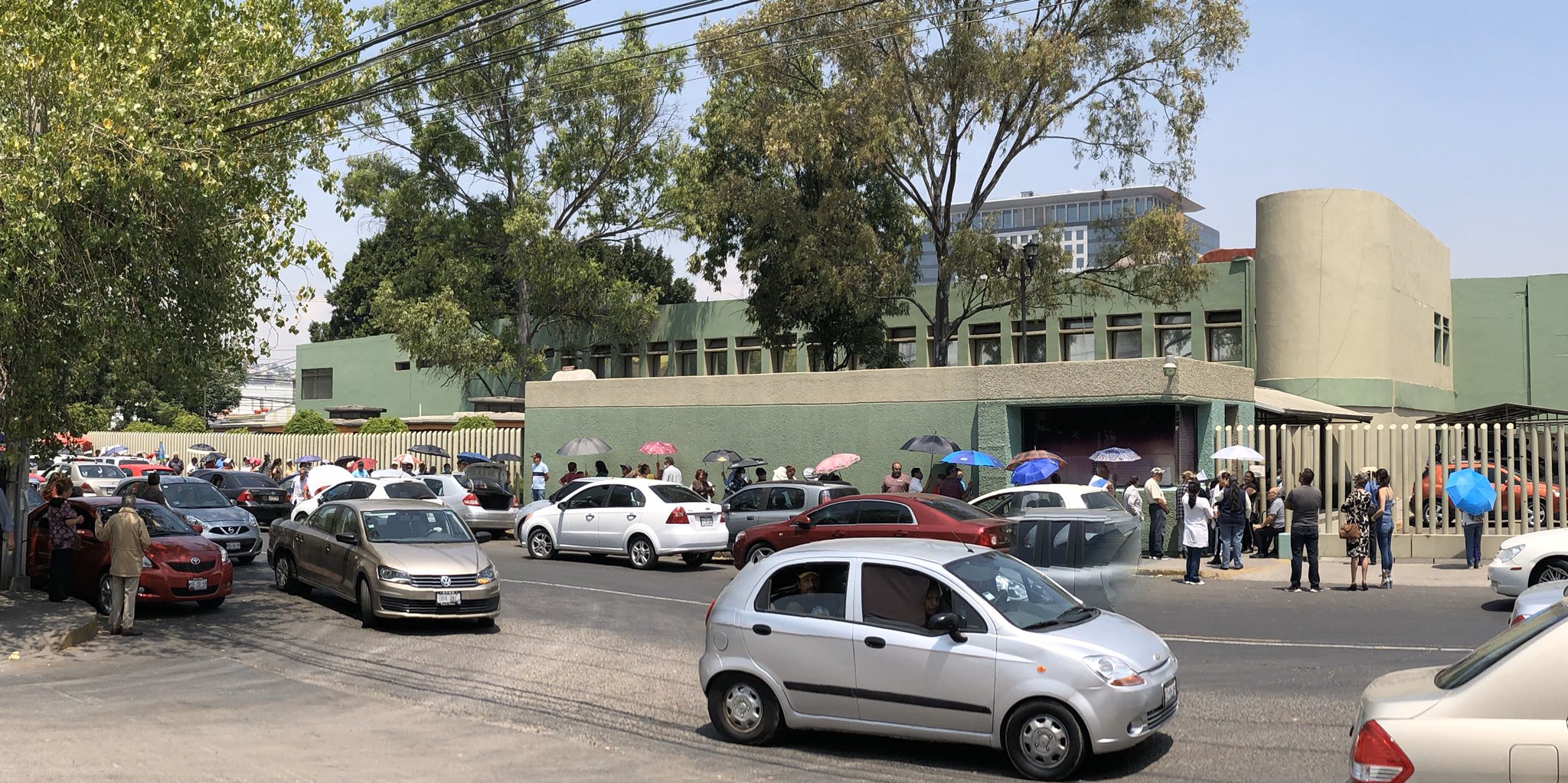 En el IMSS en Tlalnepantla también se registró un brote de Covid-19 entre personal de salud (Foto: Especial)