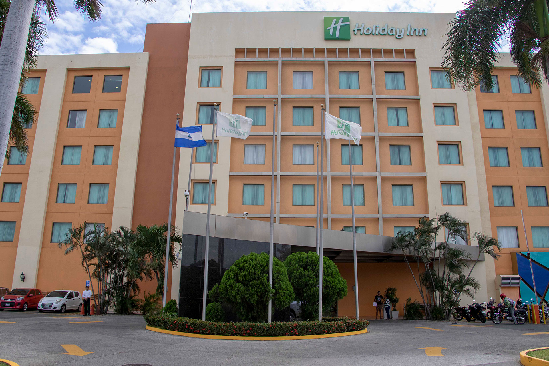 El hotel Holiday Inn donde tuvo lugar la violación.