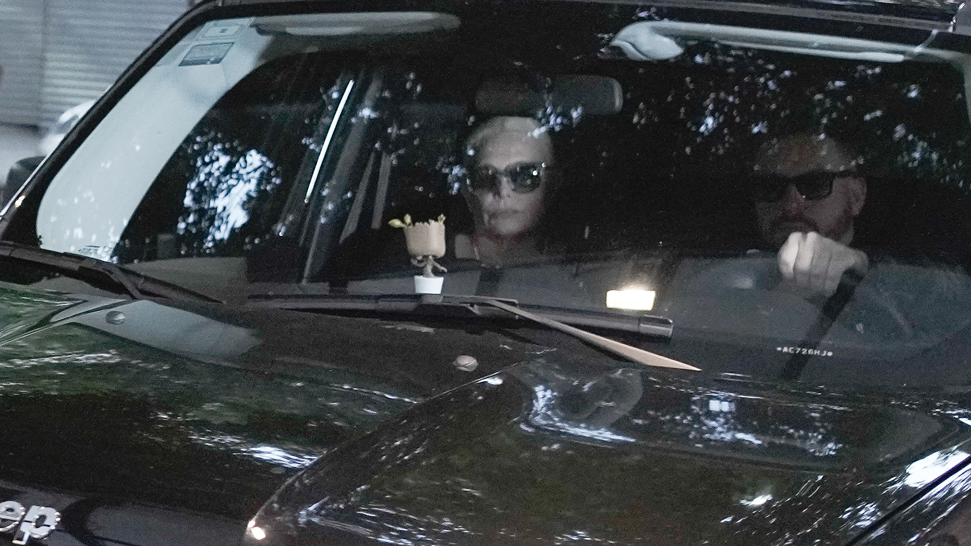 Carmen Barbieri y Fede Bal llegando al velorio