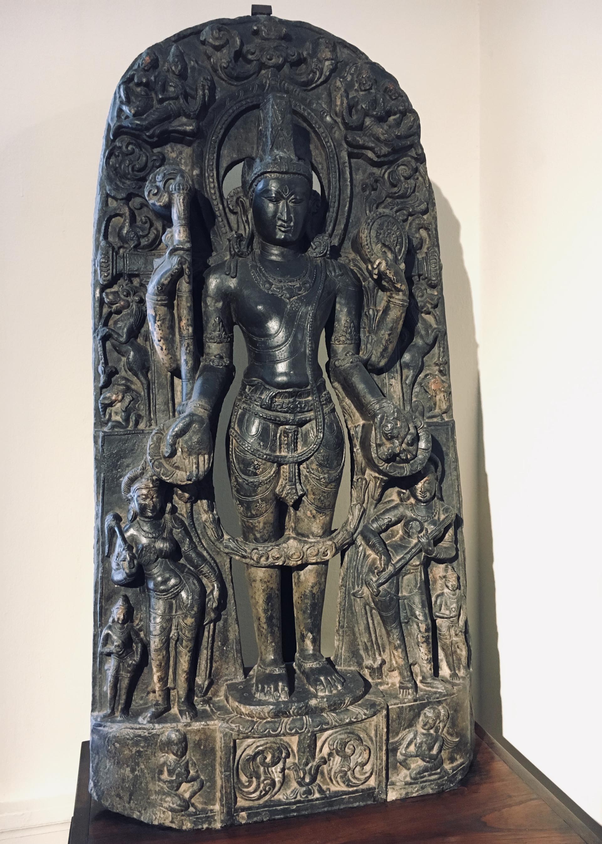 Visnu, India, S. X