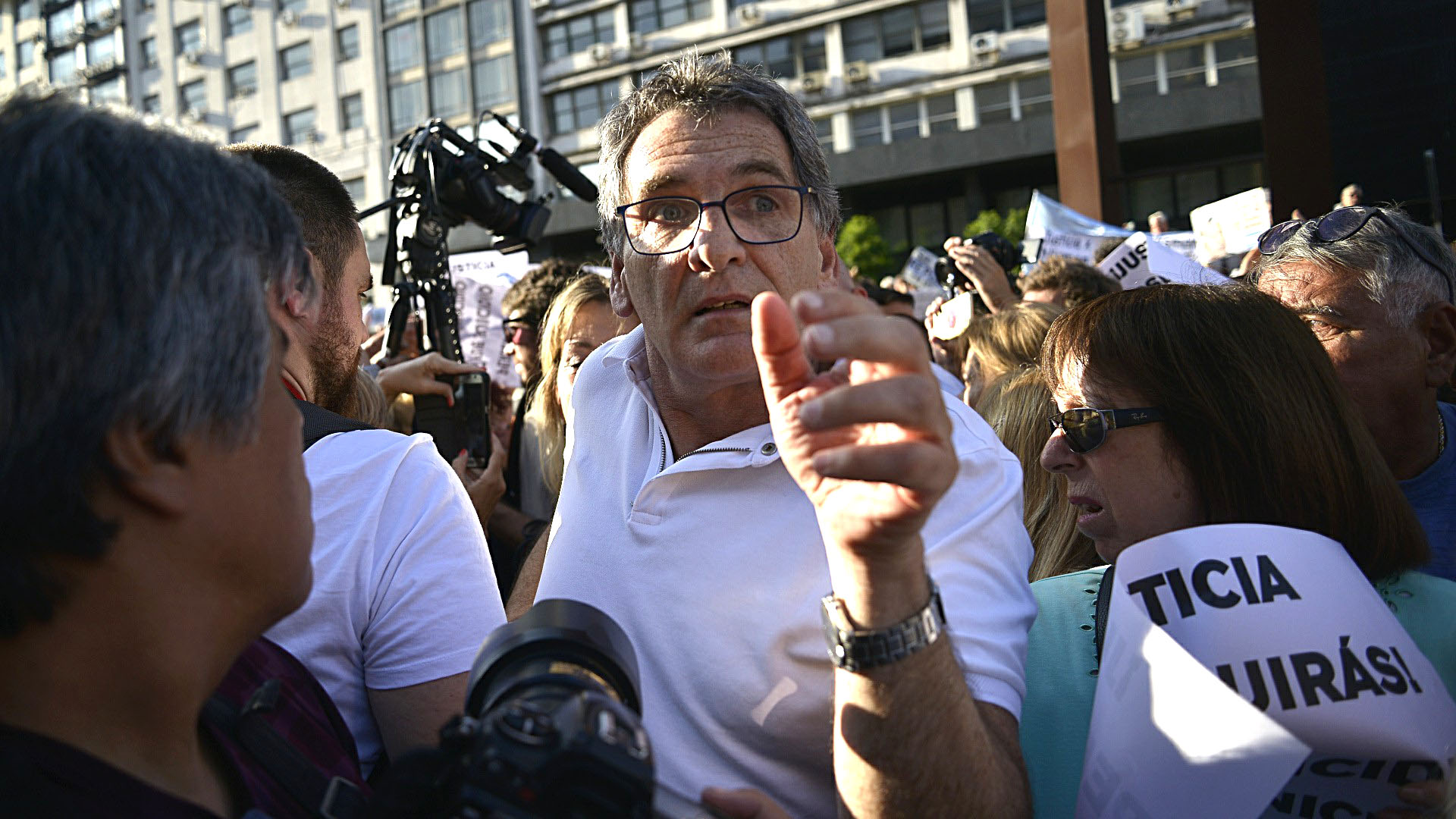 Claudio Avruj