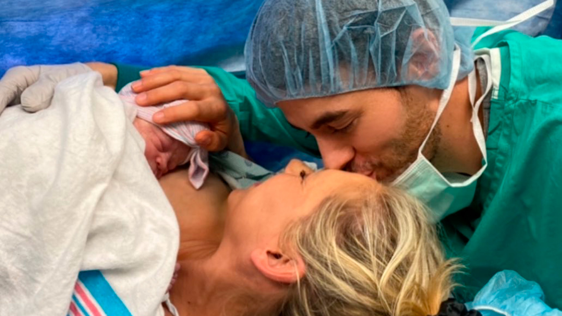 Enrique Iglesias y Anna Kournikova mostraron las primeras fotos con su bebé  recién nacida - Infobae