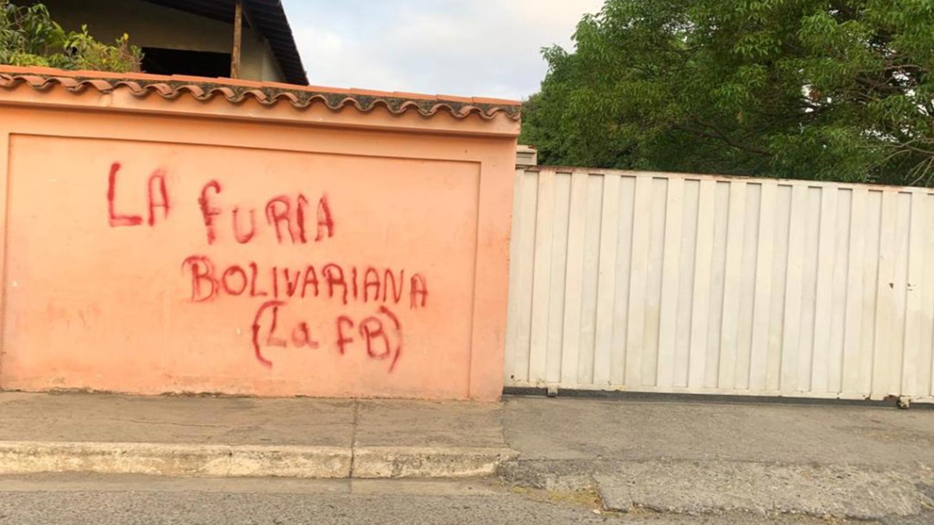 El mensaje en la casa de la diputada Bolivia Suárez en Lara
