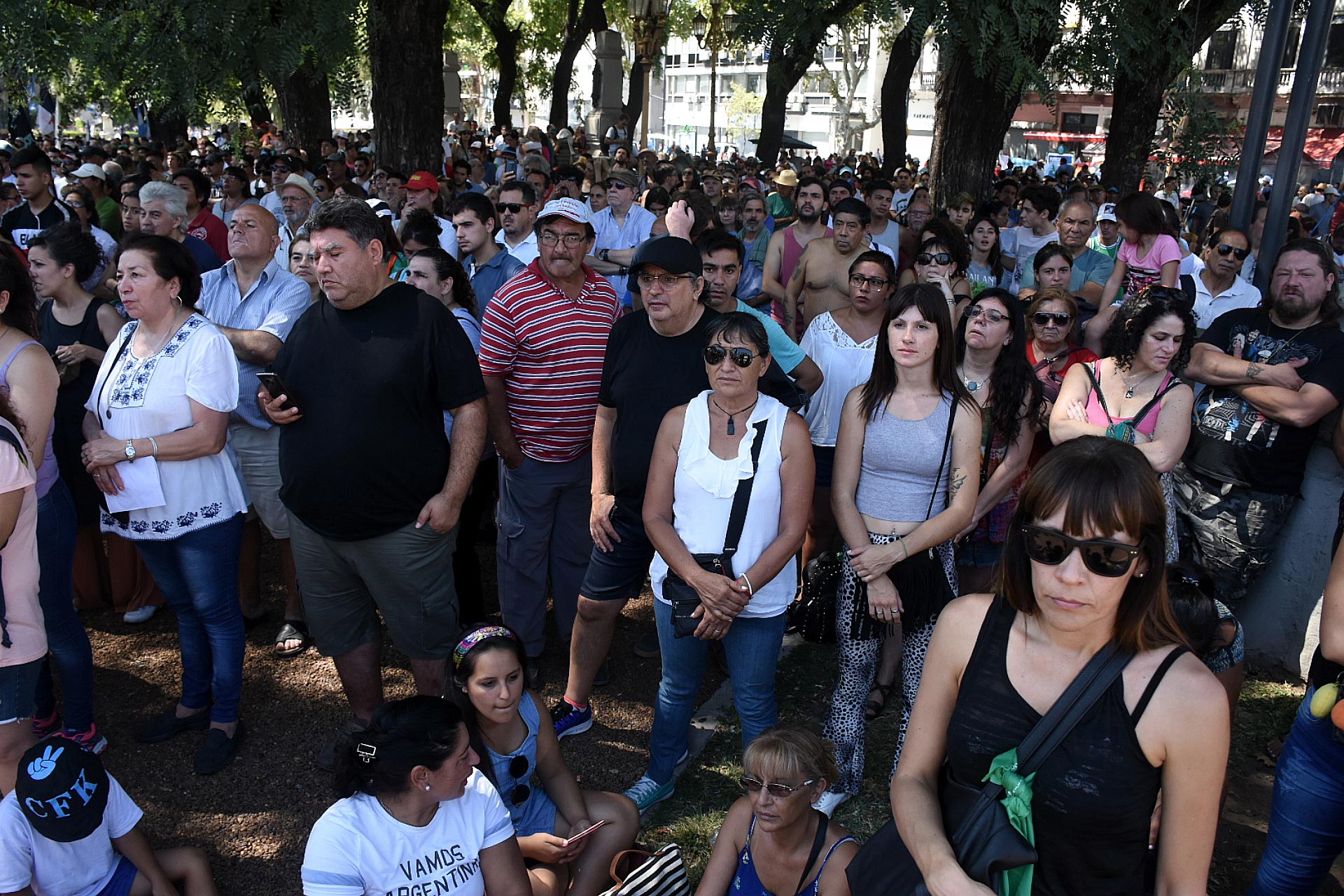Los docentes nacionales de CTERA y los metrodelegados son algunos de los gremios de esta central que también asistieron a la apertura de las sesiones legislativas