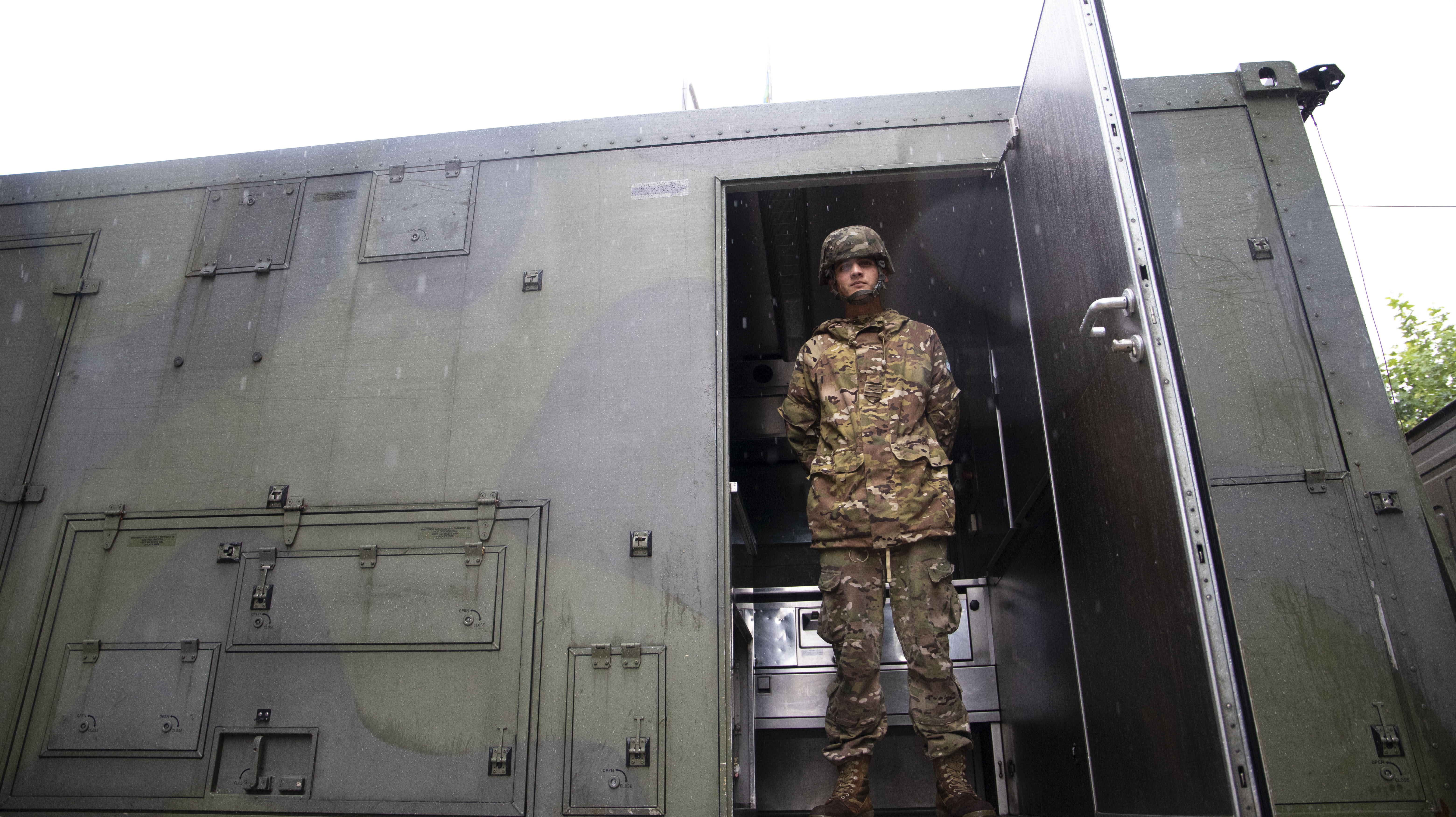 La llegada del Ejército está vinculado al pedido del presidente Alberto Fernández para que las Fuerzas Armadas colaboren en este momento de crisis sanitaria