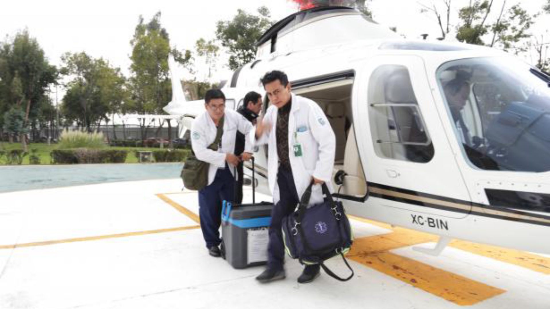 El corazón fue trasladado en helicóptero (Foto: IMSS)