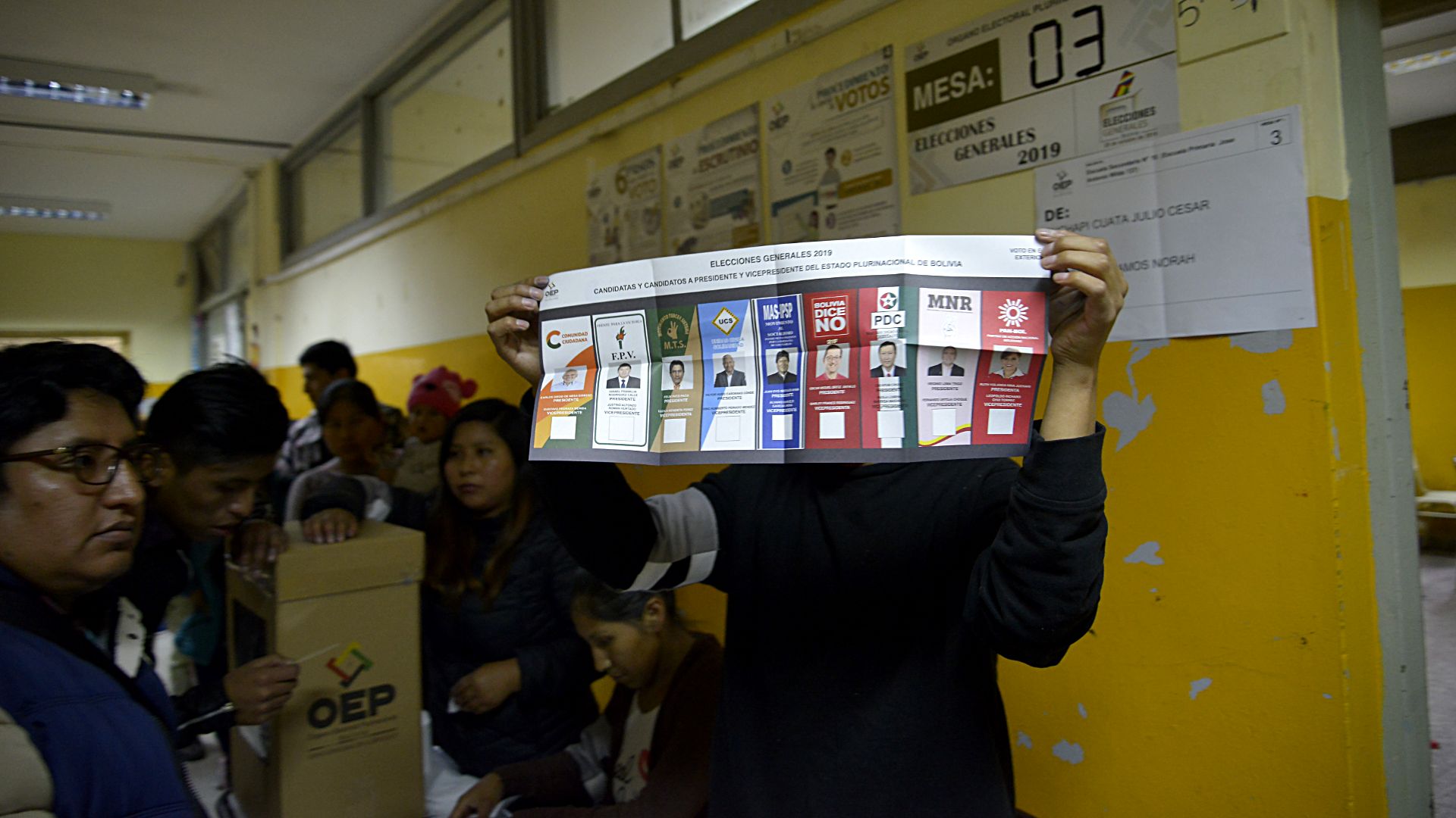 En total, más de 7 millones de ciudadanos -en Bolivia y en el exterior- estaban habilitados para votar