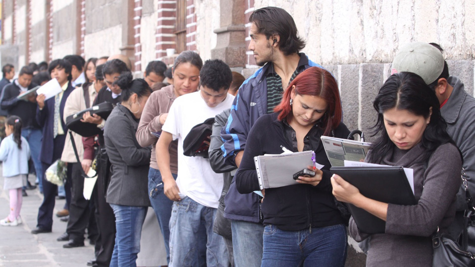 Los jóvenes son los que enfrentan mayores dificultades para acceder a un empleo rentado