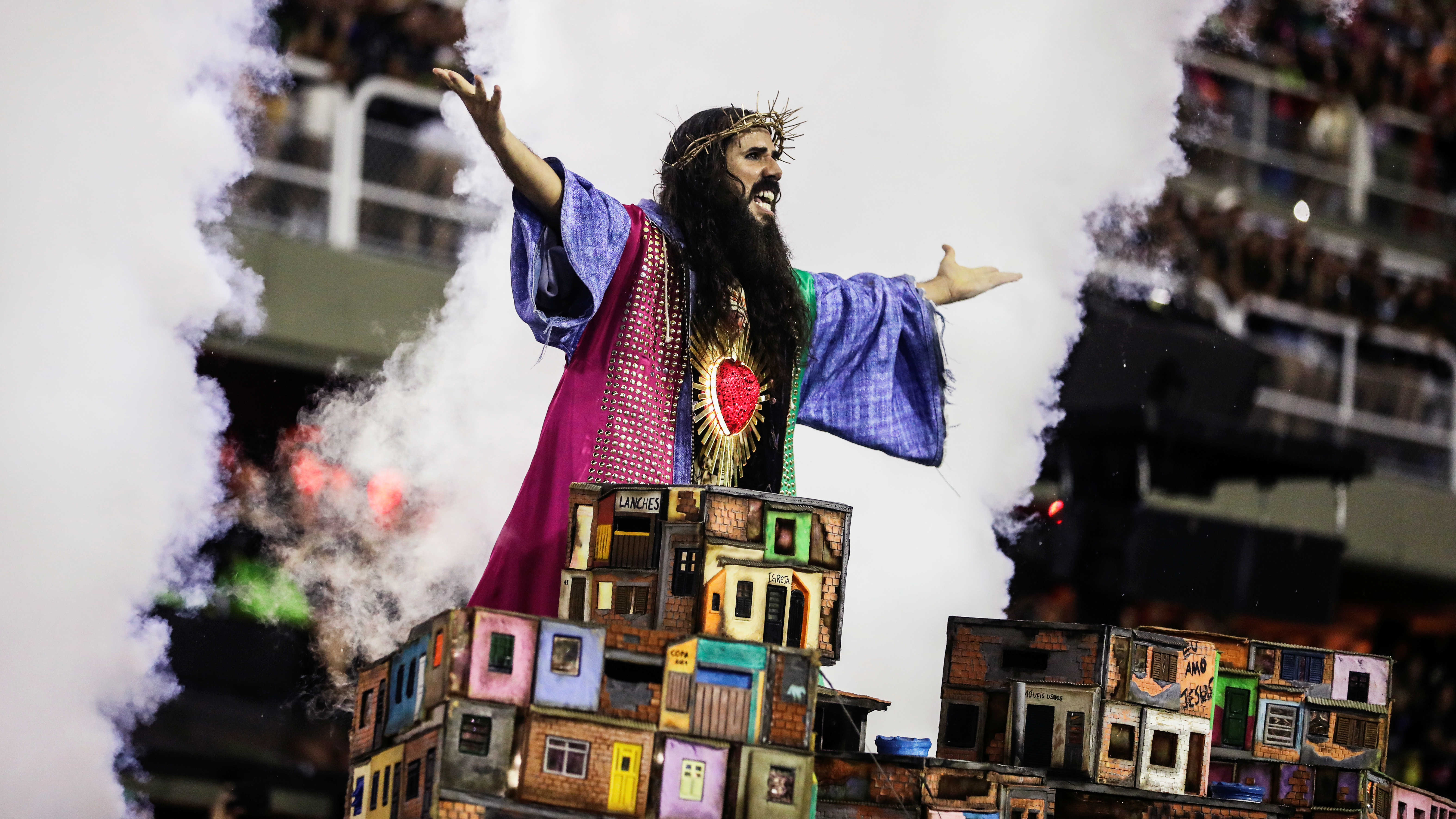 Mangueira samba school REUTERS/Pilar Olivares