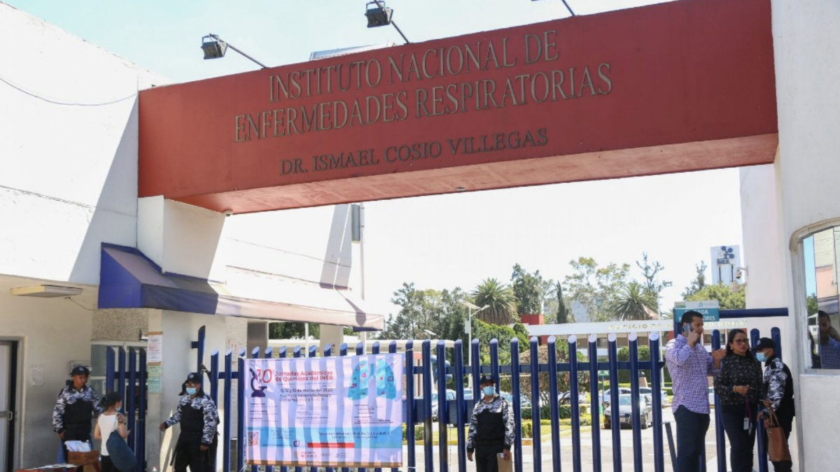 Ante el colapso de los servicios médicos en México, el INER tuvo que
dar prioridad a personas contagiadas con Covid-19 (Foto: Archivo)