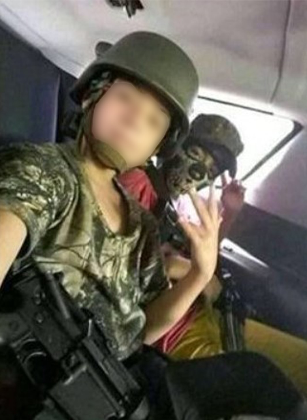 Niños Sicarios (Foto: Twitter@@2OSITOO)