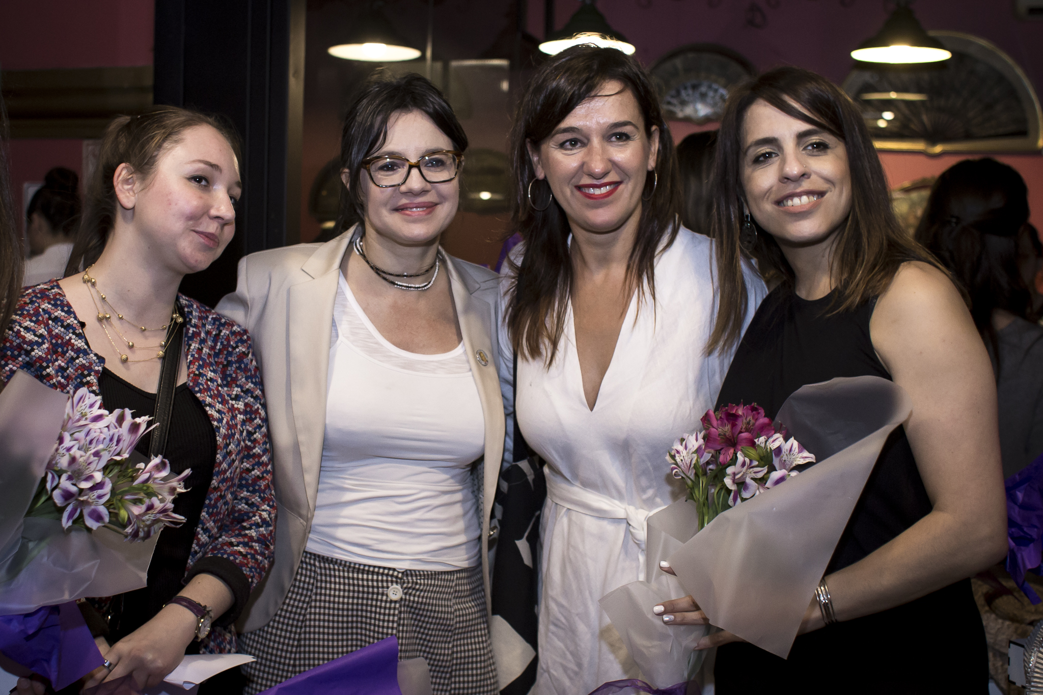 Gisela Marziotta compartió la velada con representantes de las embajadas que fueron de la partida