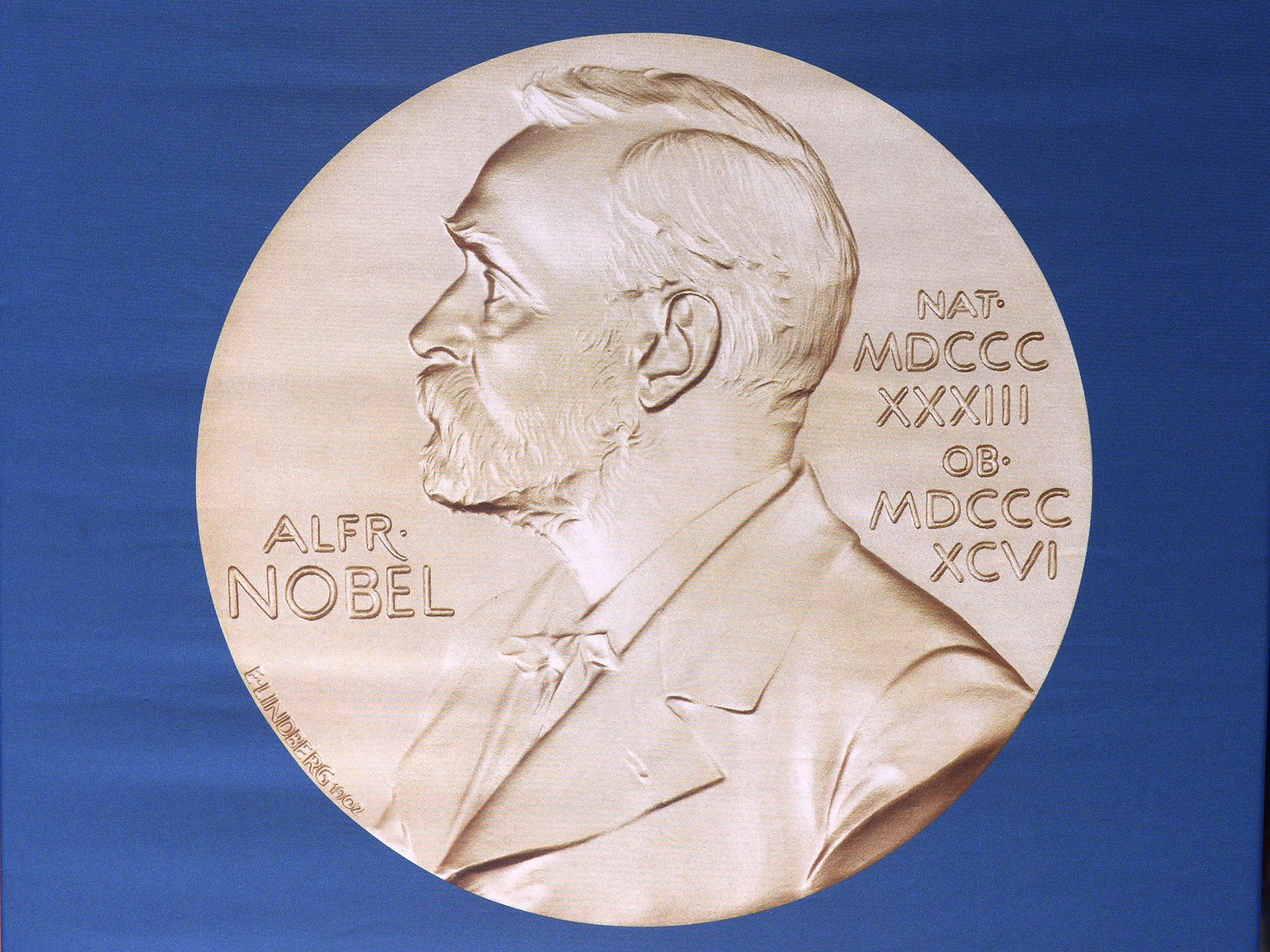116 personas ganaron el Premio Nobel de Literatura desde su primera edición, en 1901. Entre estas, incluyendo a Tokarczuk, solo premiaron a 15 mujeres (AFP)