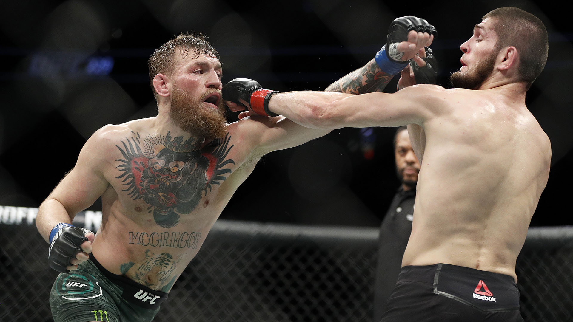 La pelea entre Conor McGregor y Khabib Nurmagomedov fue uno de los puntos más altos en la UFC (AP)