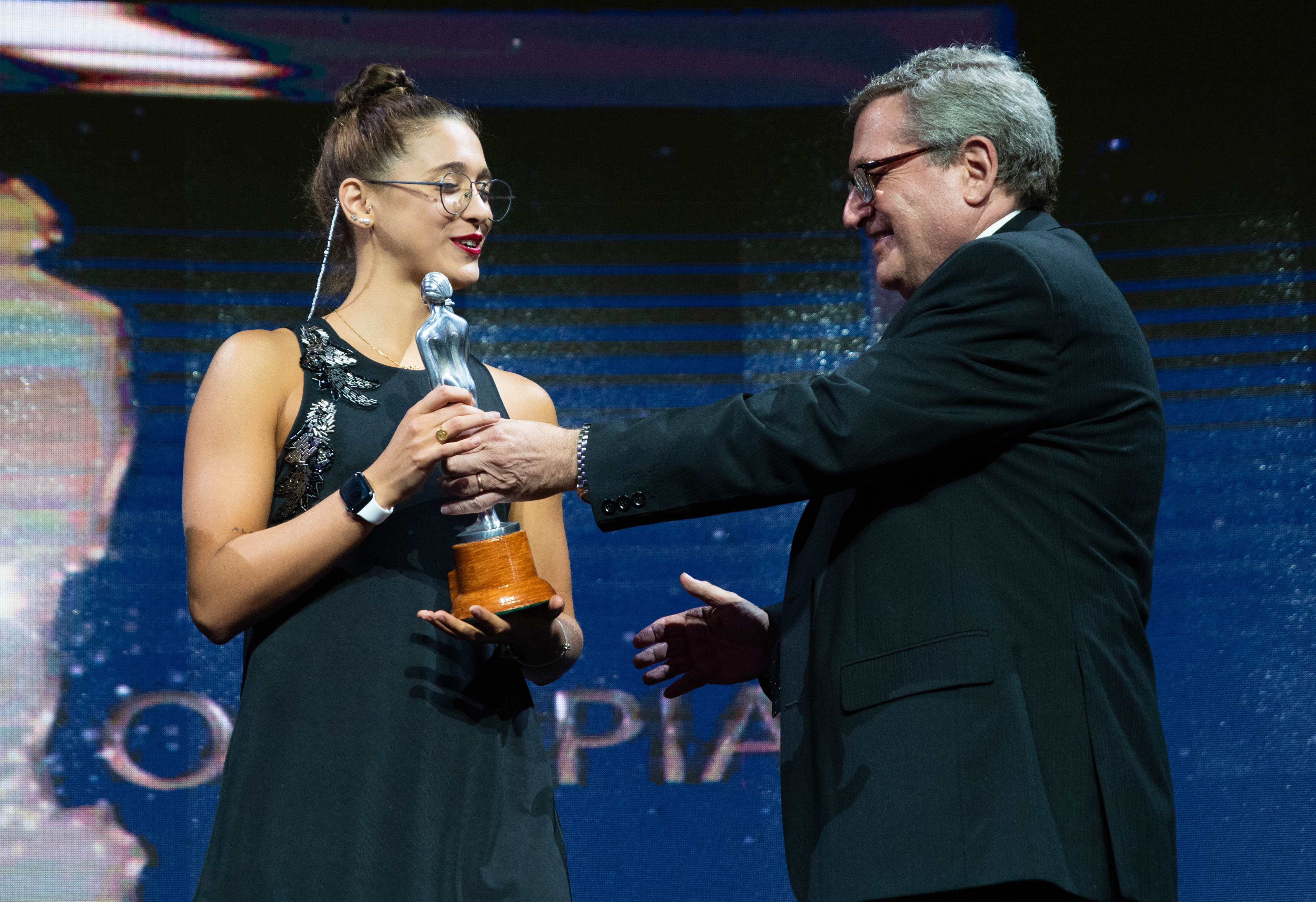 Delfina Pignatello se llevó el Olimpia de Plata en natación.