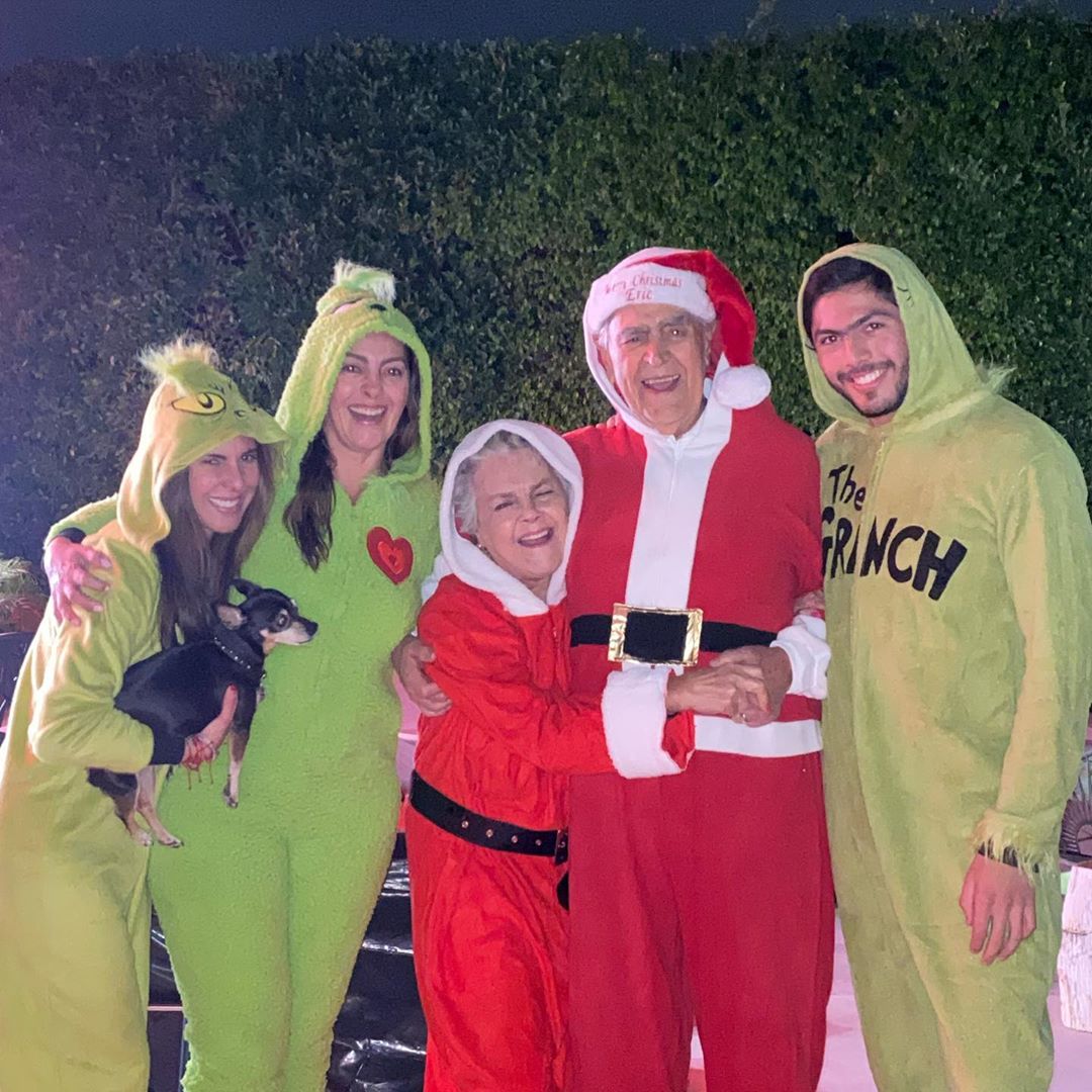 Kate junto a su familia (IG: katedelcastillo)
