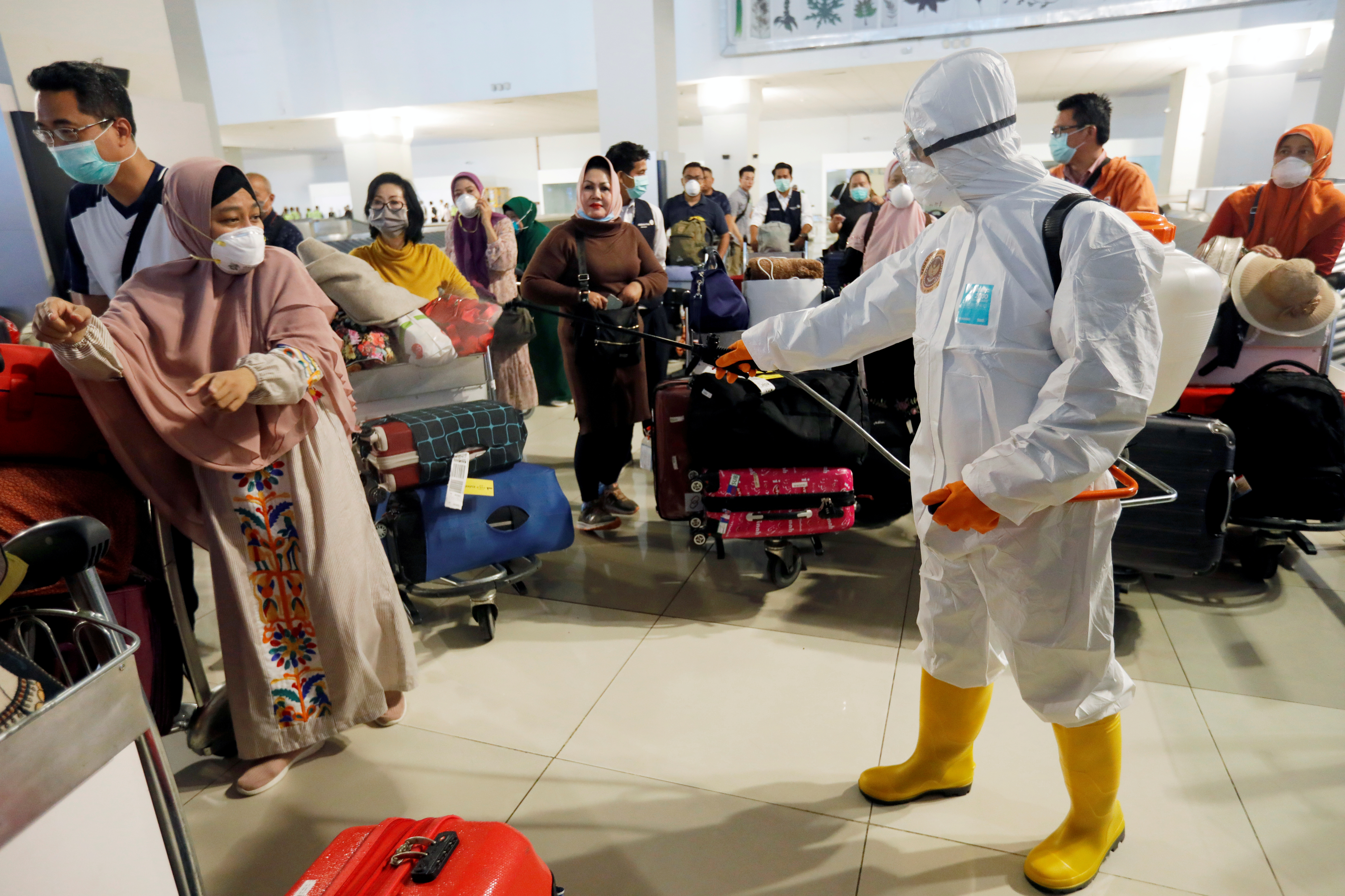 Controles en Indonesia (REUTERS/Willy Kurniawan)