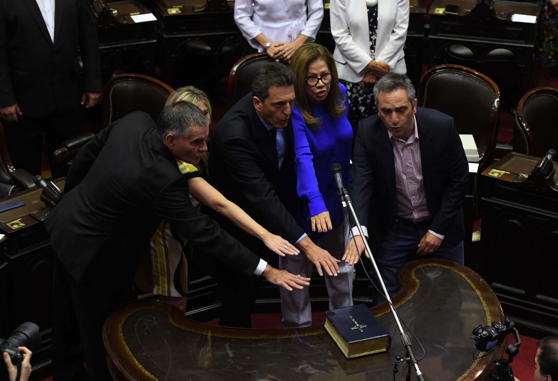 Castagnetto, Álvarez Rodríguez, Massa, Camaño, De Pedro