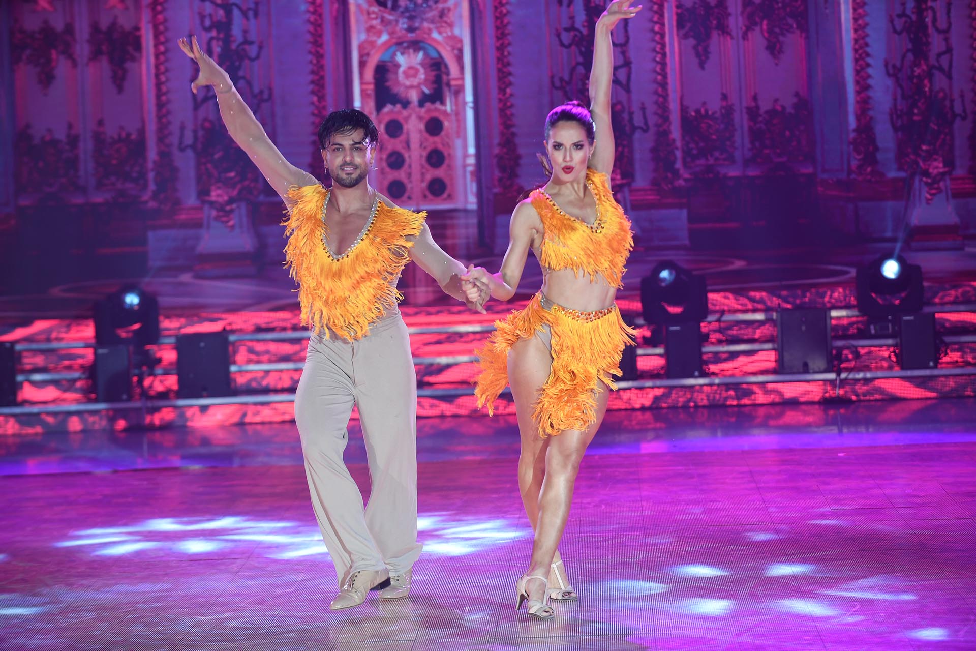 Facu y Flor bailando el Cha Cha Pop (Foto: Negro Luengo / LaFlia)