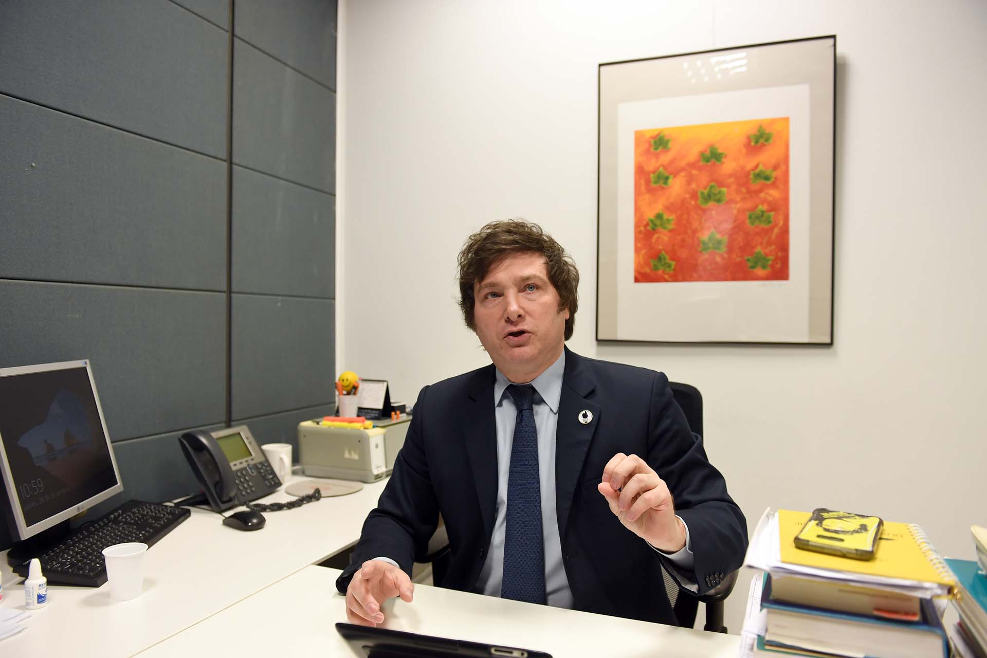 "No nos dan voto para ver si queremos más Legislatura, menos Legislatura, u otro orden institucional que no sea tan caro. Entonces hay una cuestión de índole institucional que está mal. y que va justamente en contra de las garantías y de las libertades de los individuos"