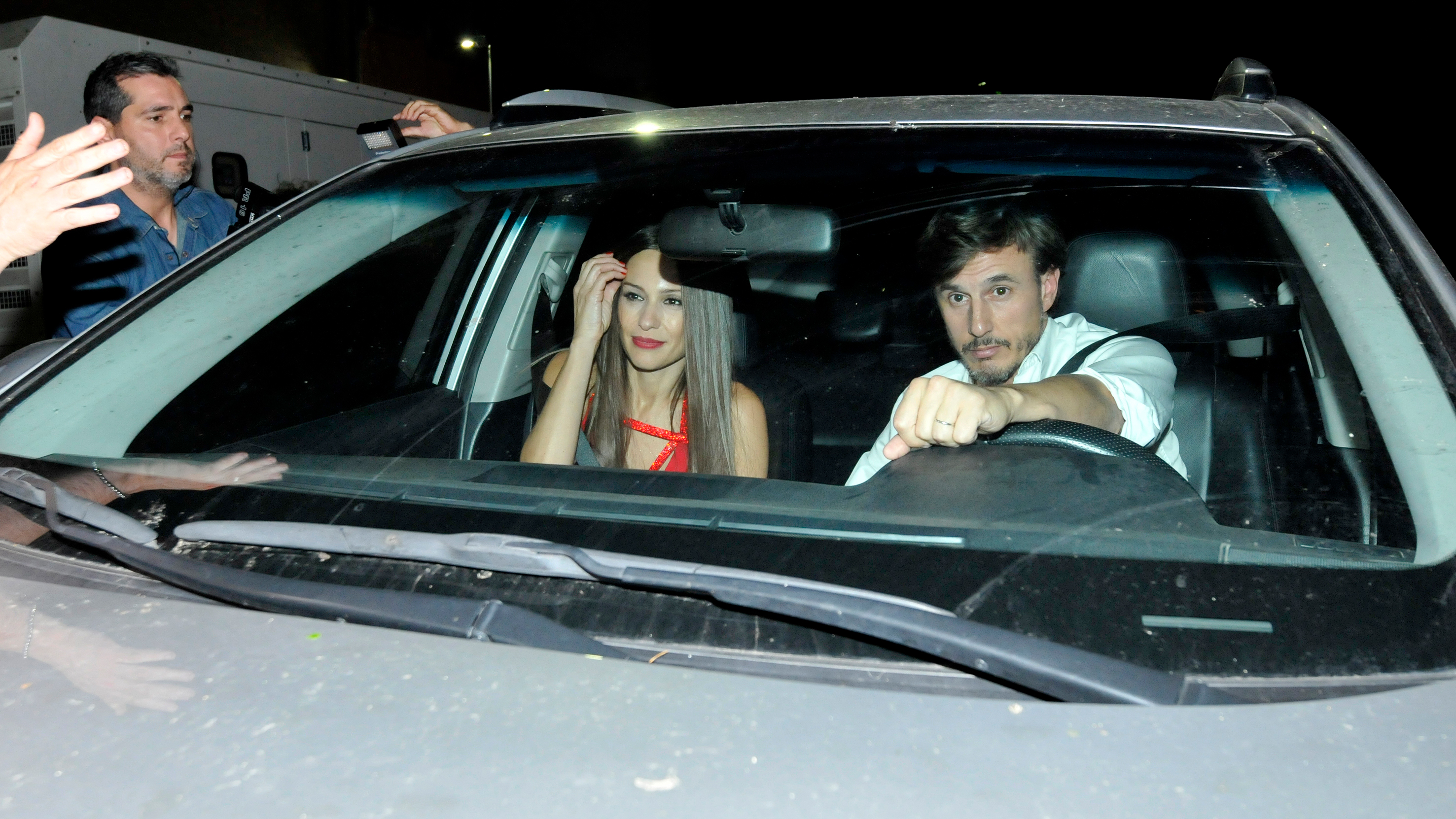 Pampita y Roberto García Moritán