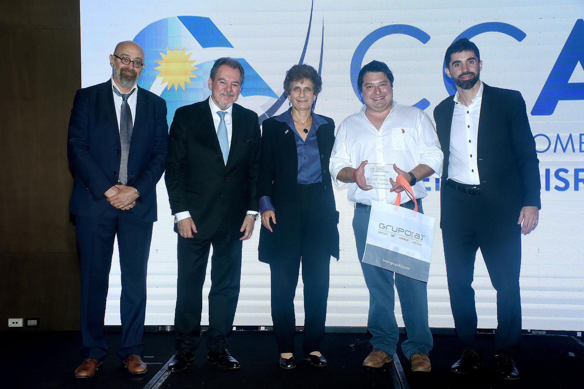 Gisens Biotech también recibió el Israel Innovation Awards 2019 por su proyecto Renal - Point, un dispositivo portátil de bajo costo para la medición de indicadores de enfermedades renales