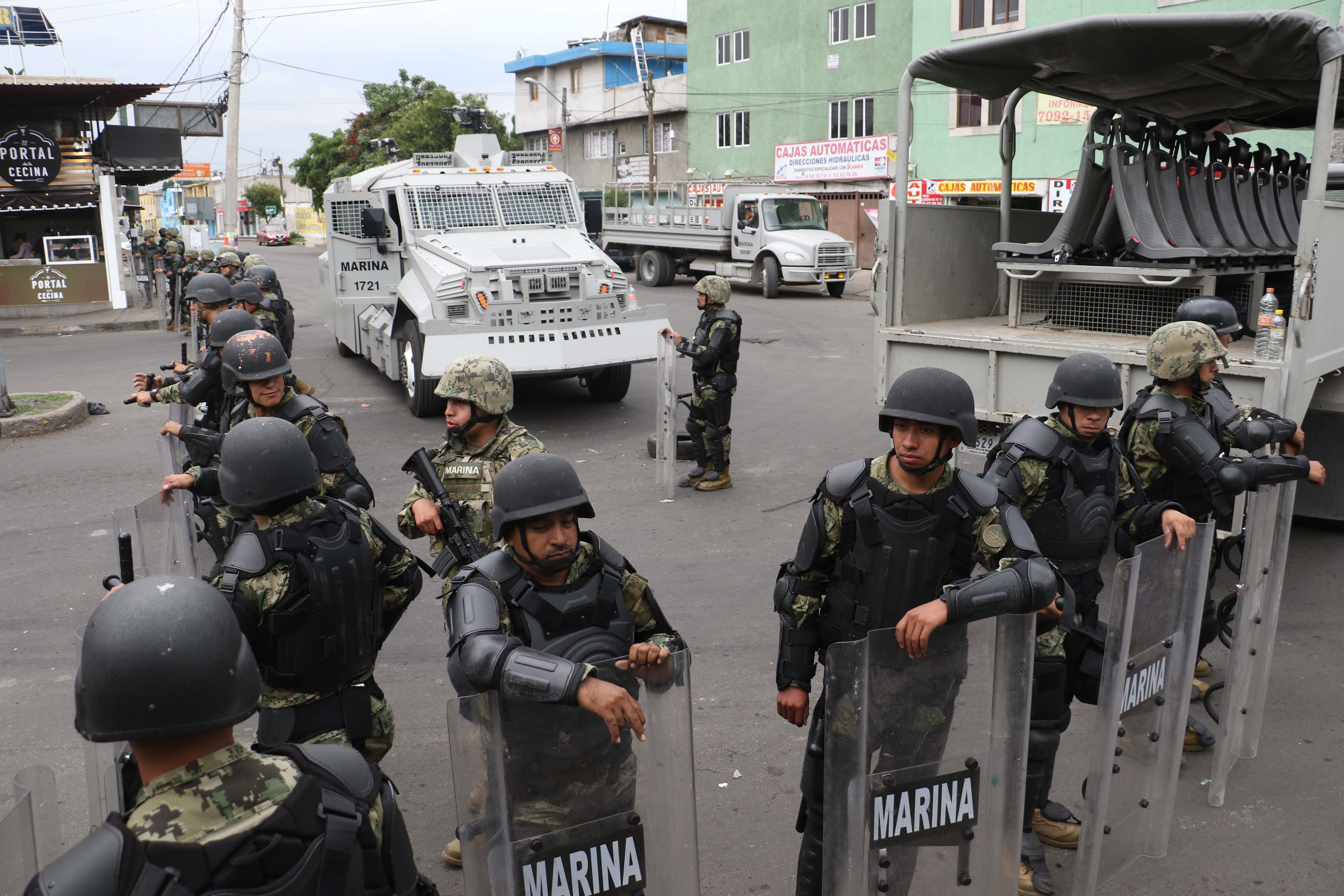 La Marina, durante un operativo en las calles de la Ciudad de México para arrestar al presunto líder del cartel de Tláhuac (Foto: Saúl López/ Cuartoscuro)