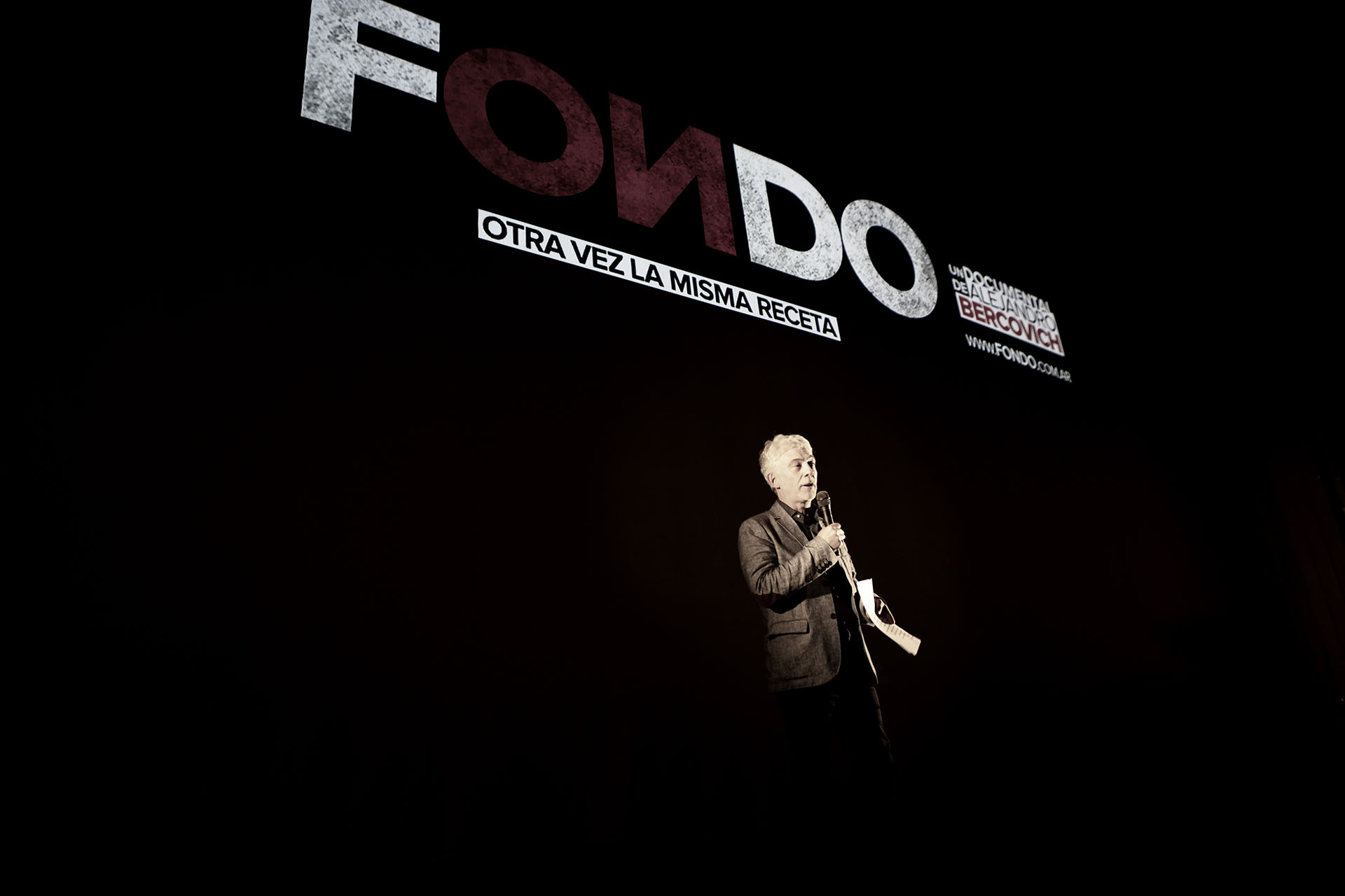 Claudio Martínez fue el presentador de la Avant Premier