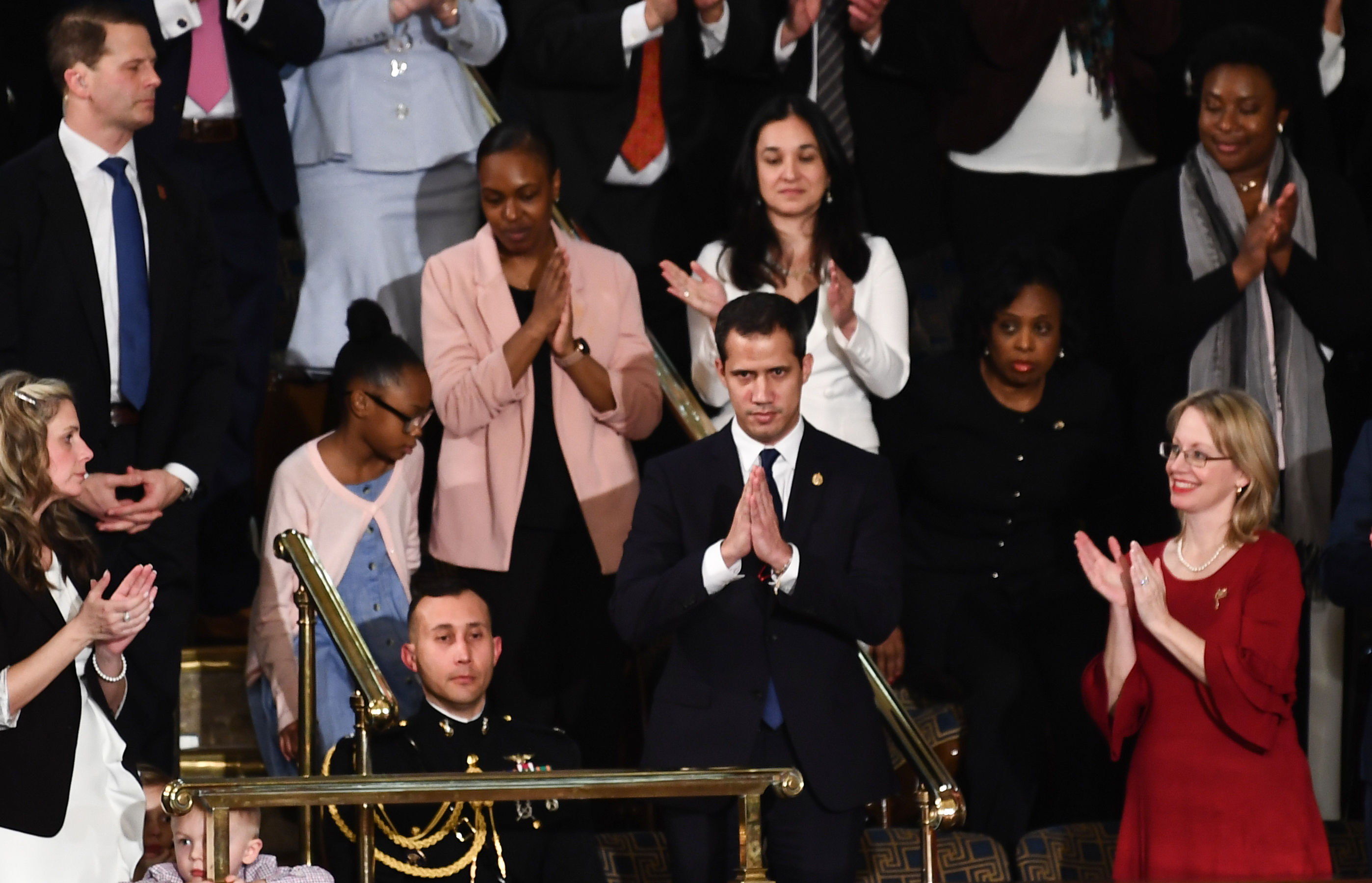 Resultado de imagen para Donald Trump: "aquí con nosotros está el verdadero y legítimo presidente de Venezuela, Juan Guaidó".
