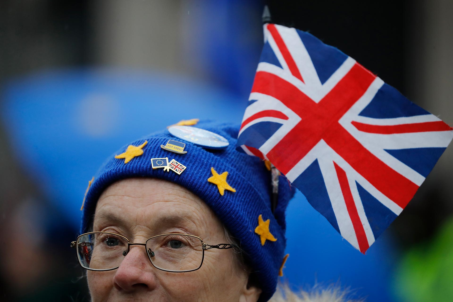 Una persona a favor de que el país siga en el bloque europeo (AFP)