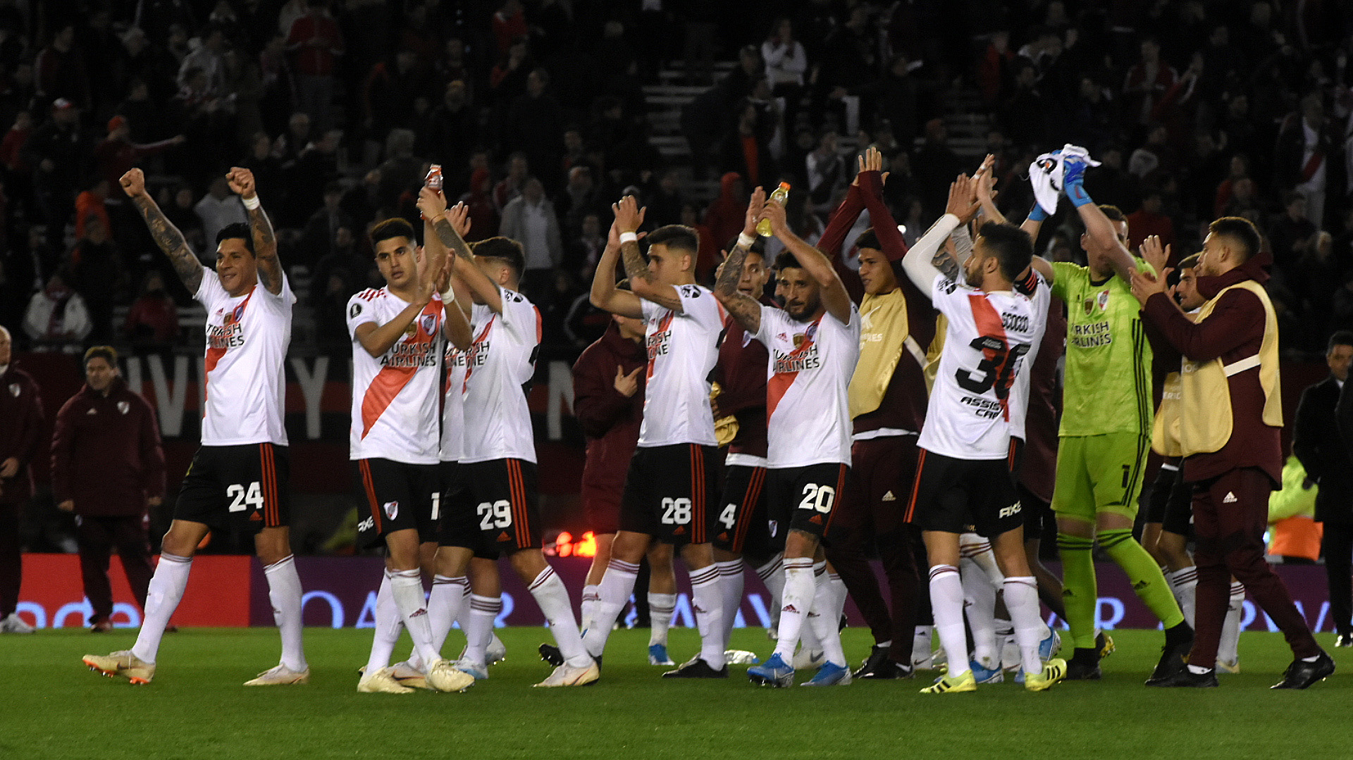 River ganó 2 a 0 y llega holgado para la revancha