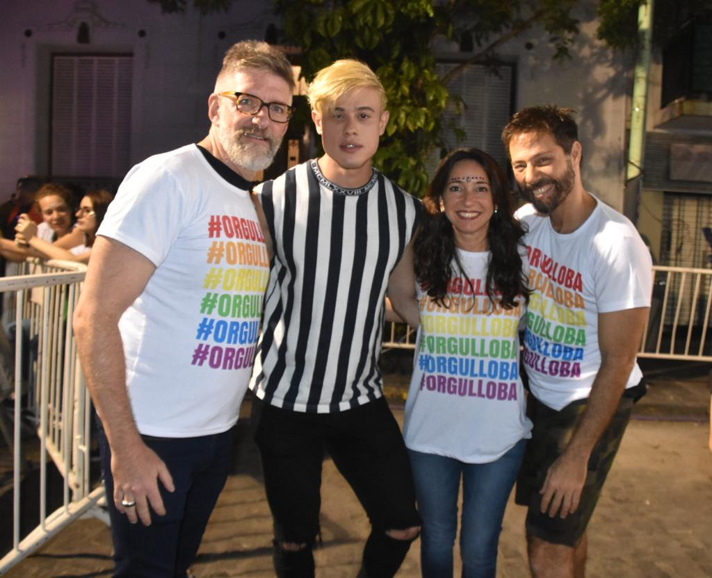 Novaresio junto al DJ Alam Wernik y la subsecretaria de Derechos Humanos y Pluralismo Cultural de la Ciudad