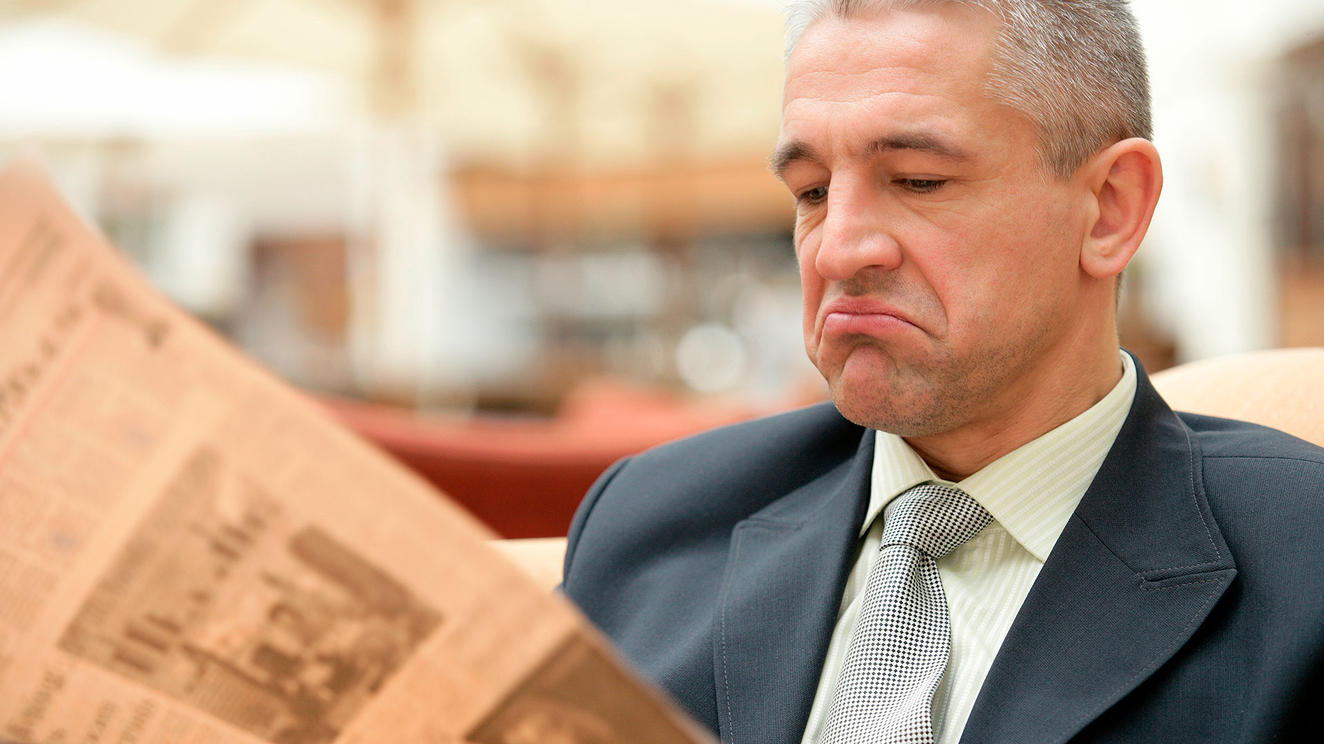 Más estadounidenses dicen que ahora evitan las noticias por completo (Christo / Shutterstock.com)