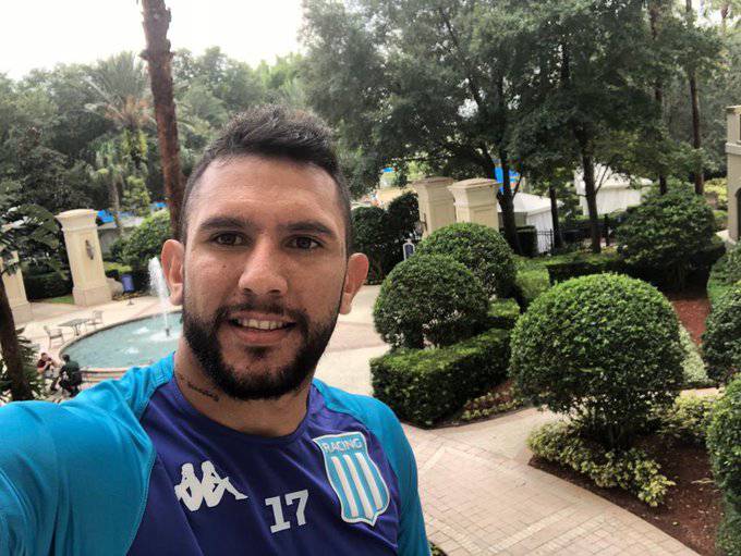 Walter Montoya llegó a Racing tras su paso por México (Foto: Twitter @RancingClub)