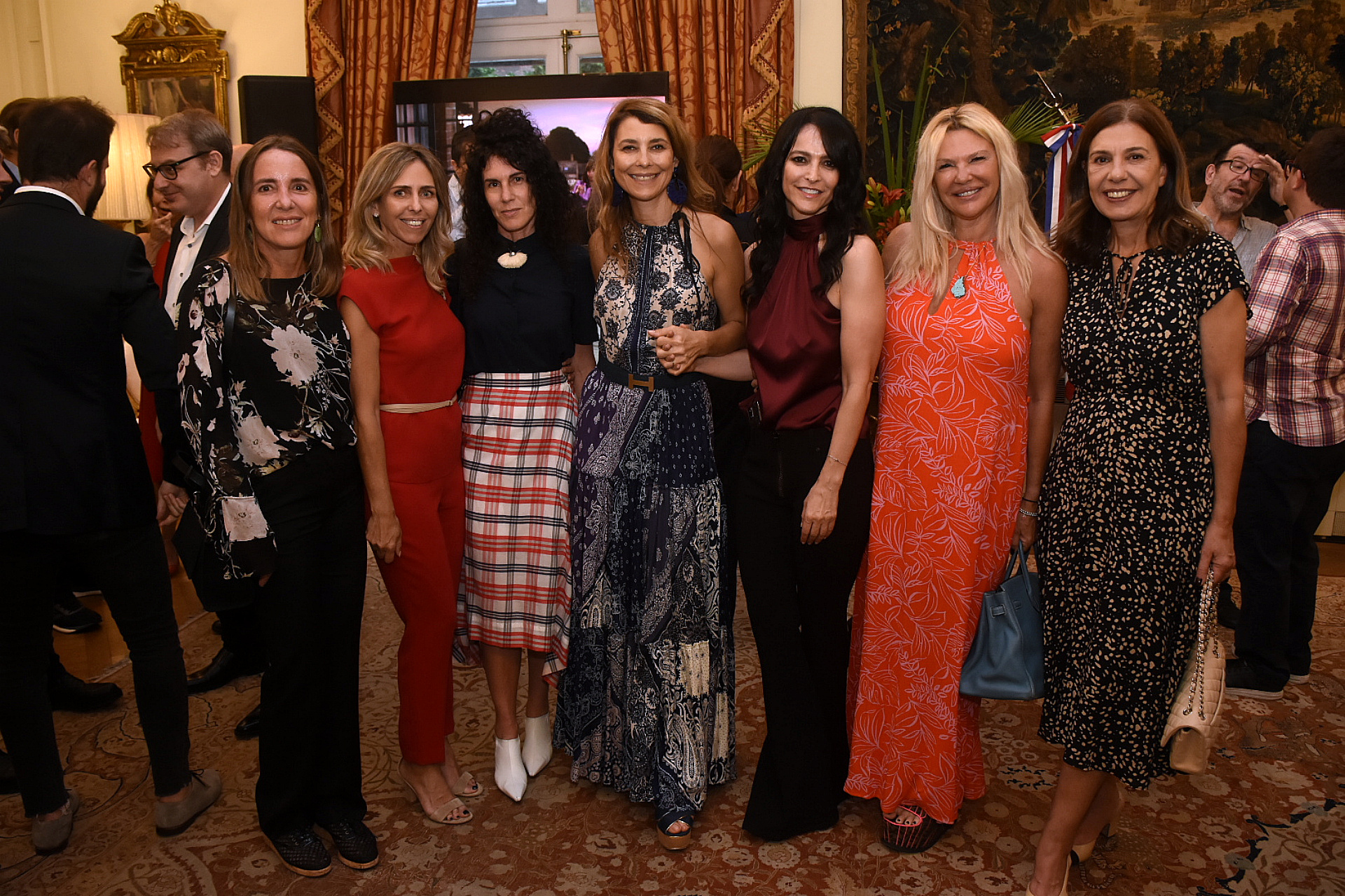 Verónica Zoani de Nutting, Mariana Bagó, Cynthia Cohen, Adriana Batan de Rocca, Cindy Teperman, Karin Sulichin y Zoraida Awada