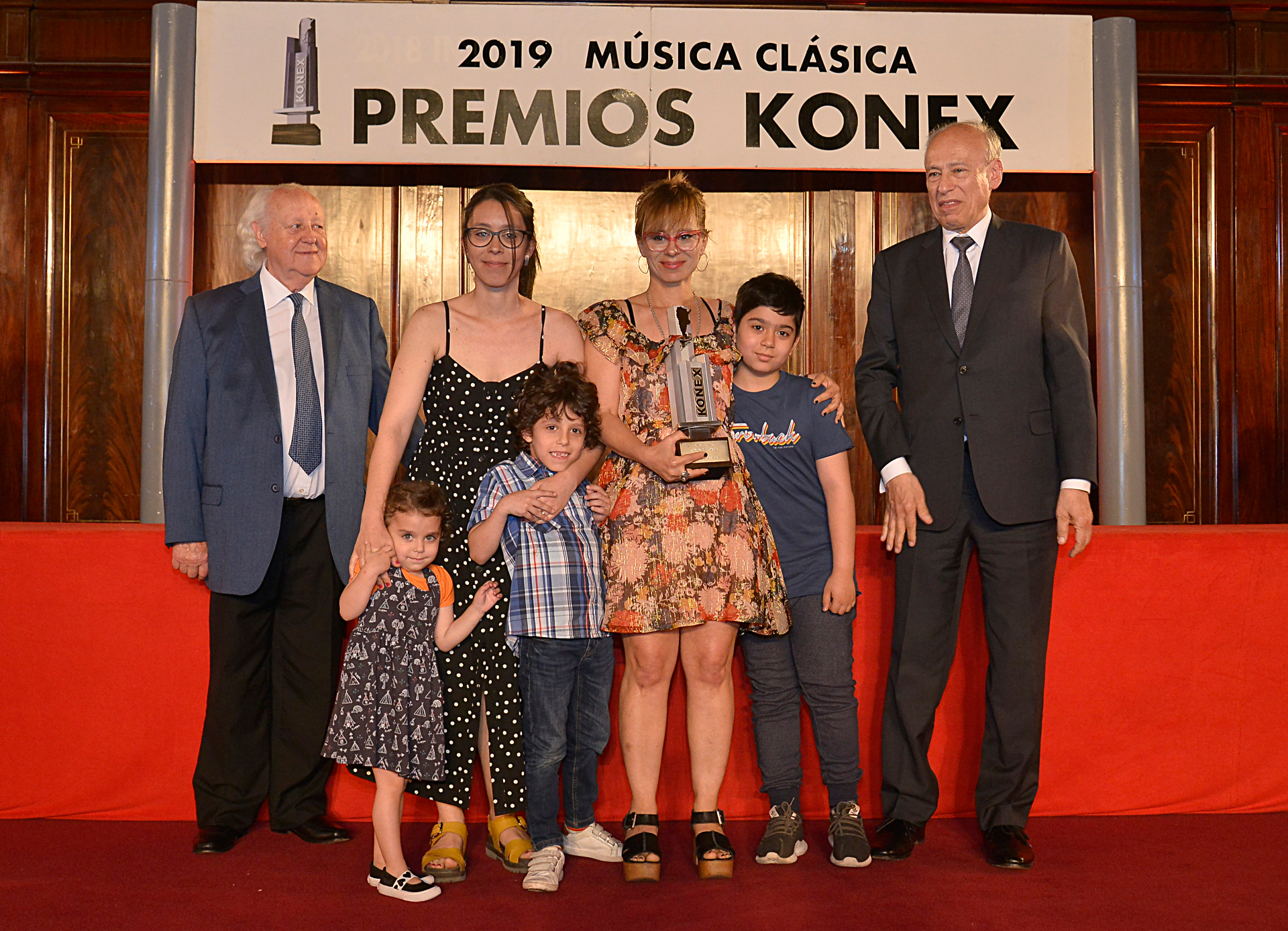 El Konex de Honor, premio que se concede a una figura destacada fallecida en la última década, fue para el pianista, Gerardo Gandini. En su lugar lo recibieron sus familiares