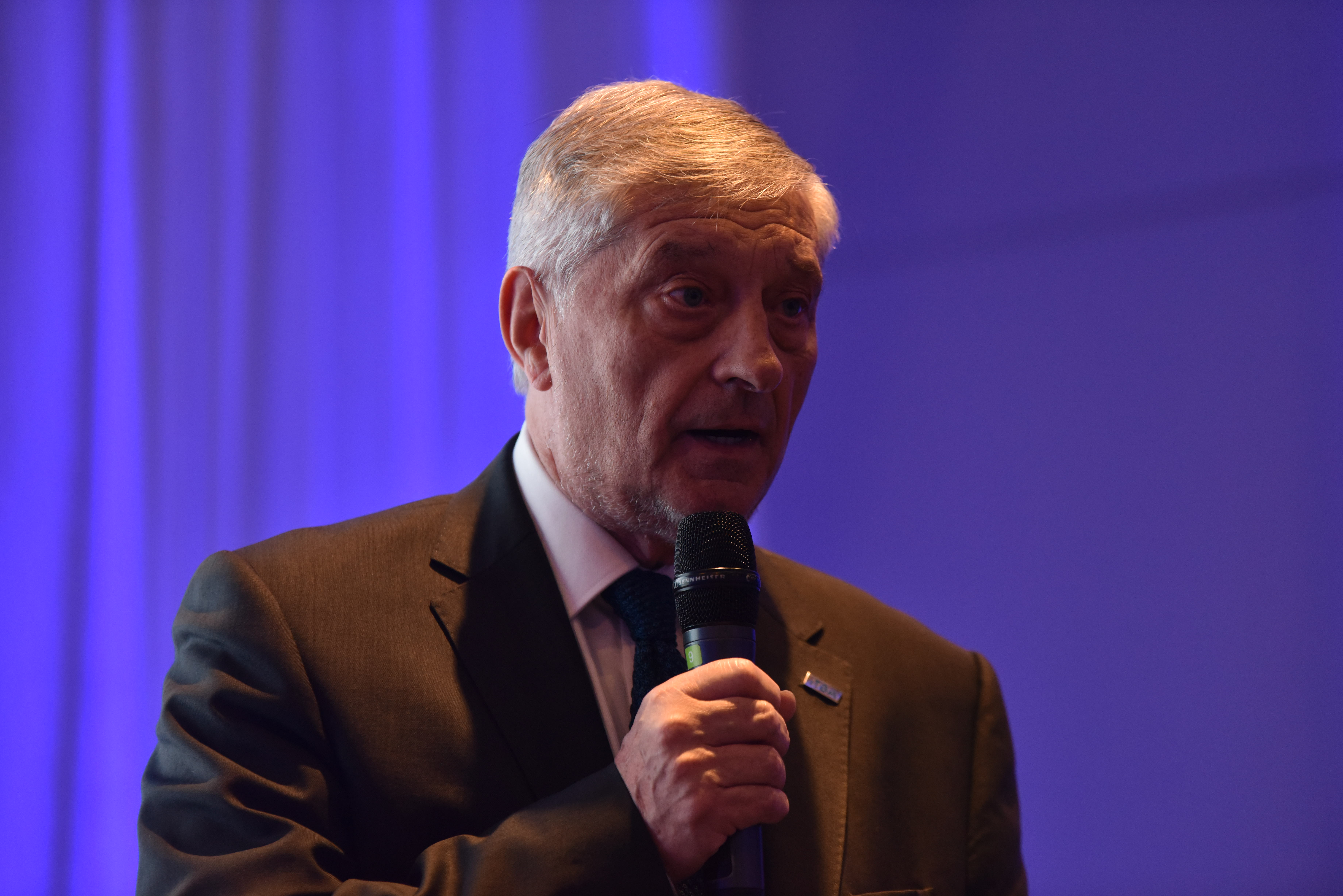José Luis Roces, rector del ITBA, cerró el evento con un brindis y destacó que esta competencia es una excelente oportunidad de integración para la región.