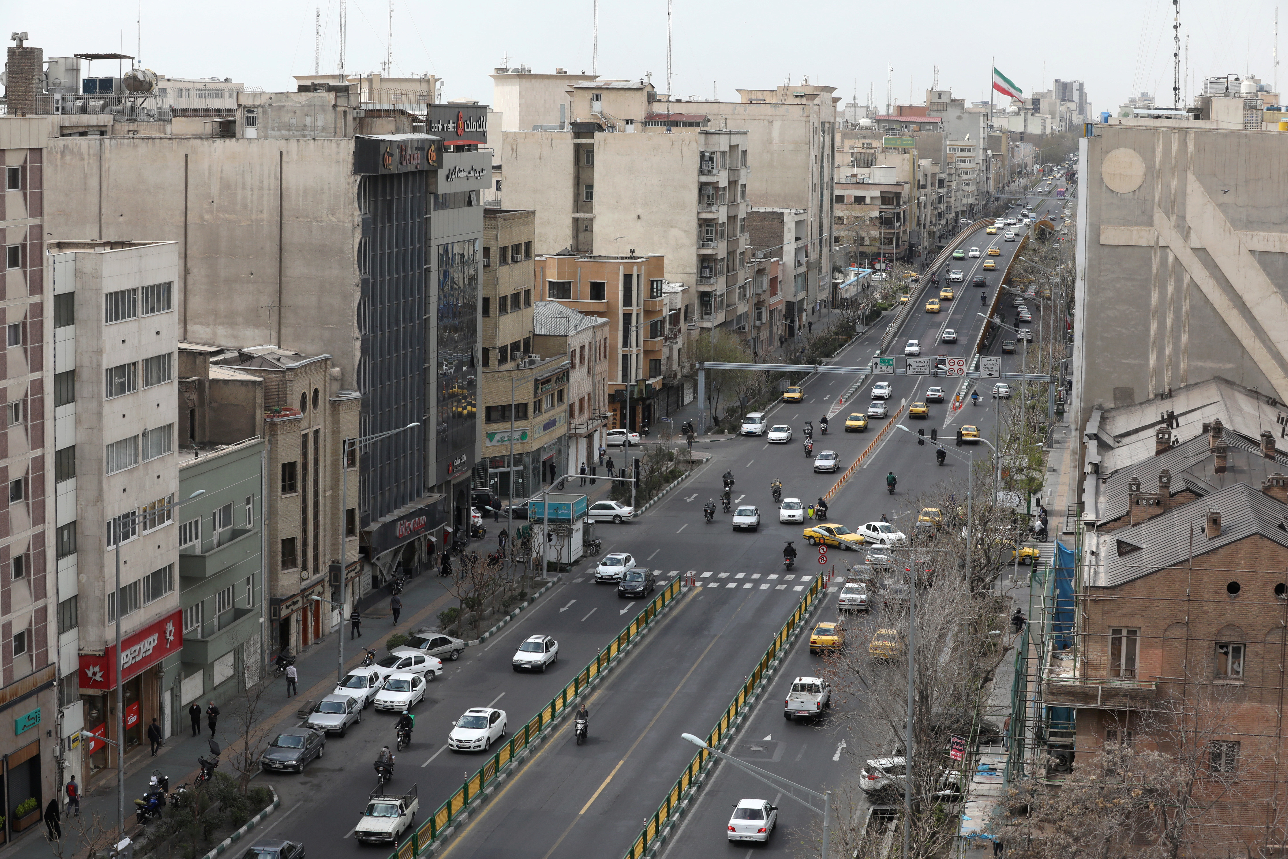 Teherán tiene el tráfico reducido, pero no puede controlar la pandemia (WANA (West Asia News Agency)/Ali Khara via REUTERS)