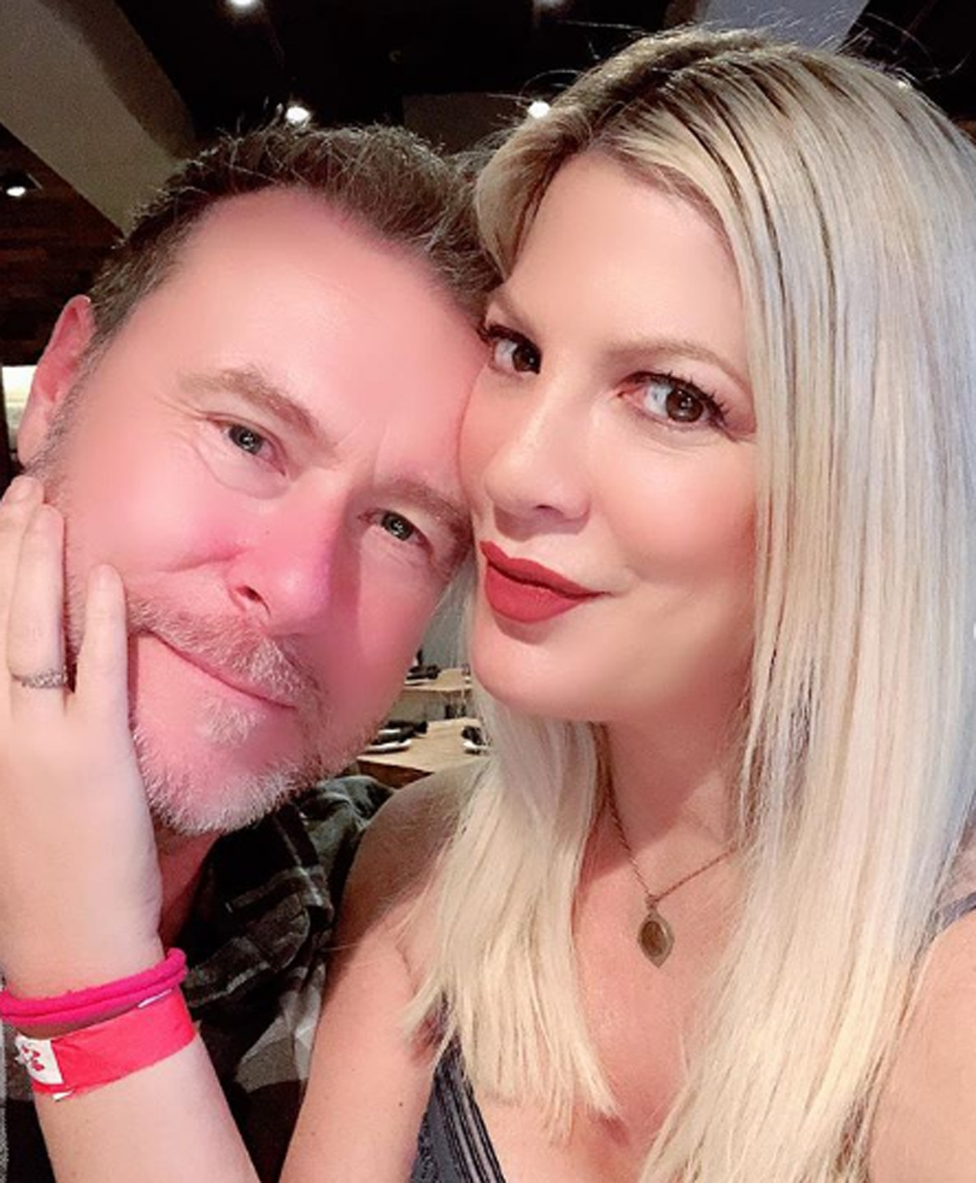 Tori Spelling y Dean McDermott (Instagam)