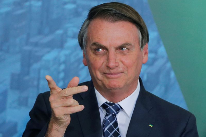 Foto de archivo del presidente de Brasil, Jair Bolsonaro, durante una ceremonia en el Palacio de Planalto.
Dic 18, 2019. REUTERS/Adriano Machado