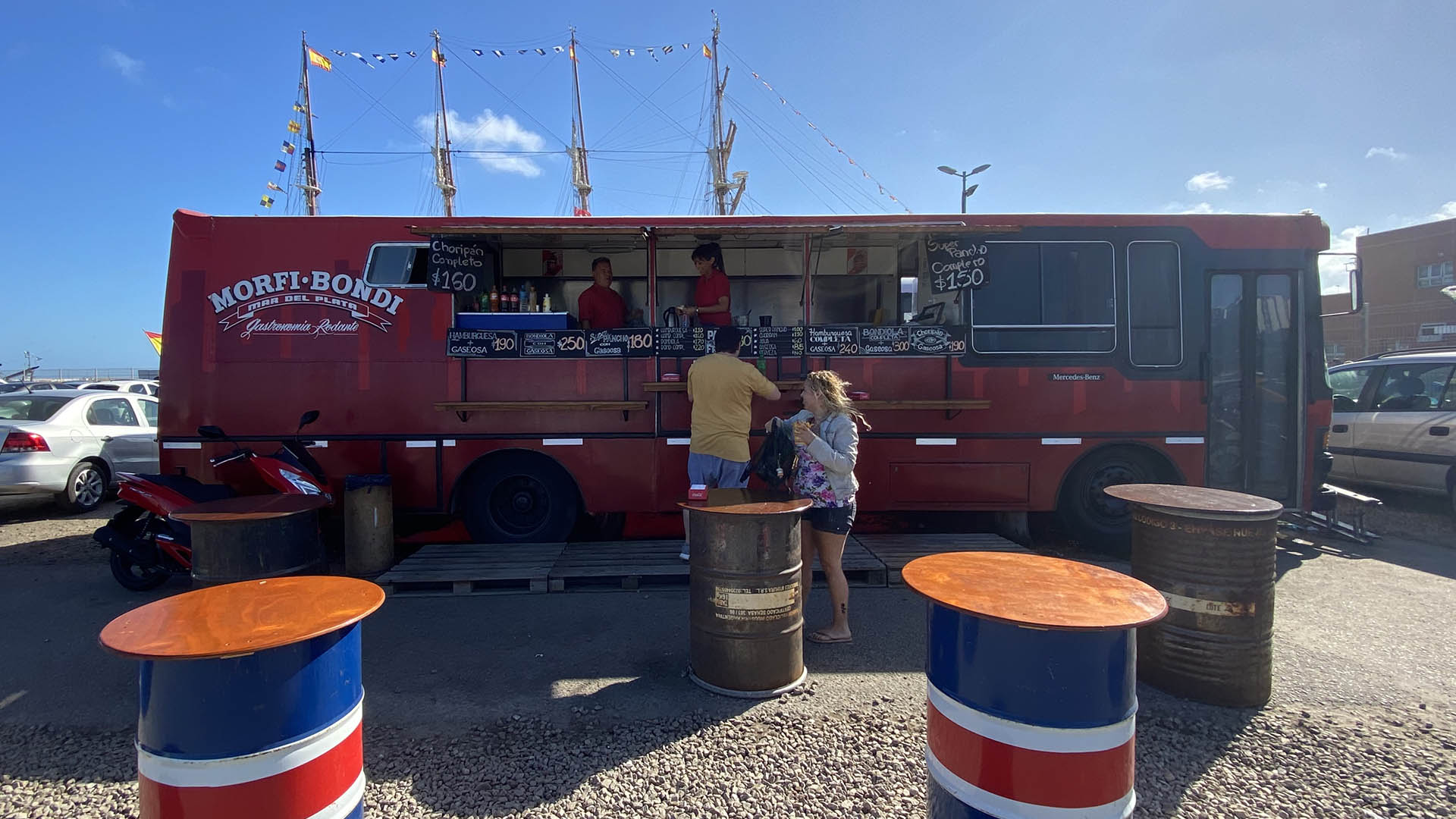 El Morfi Bondi Mar del Plata y su "gastronomía rodante"