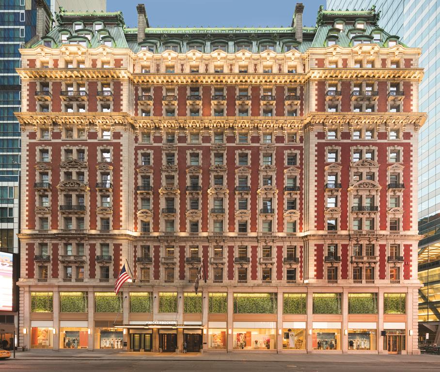 La imponente fachada del Knickerbocker ubicada en la 42st y Broadway (Links WorldGroup)